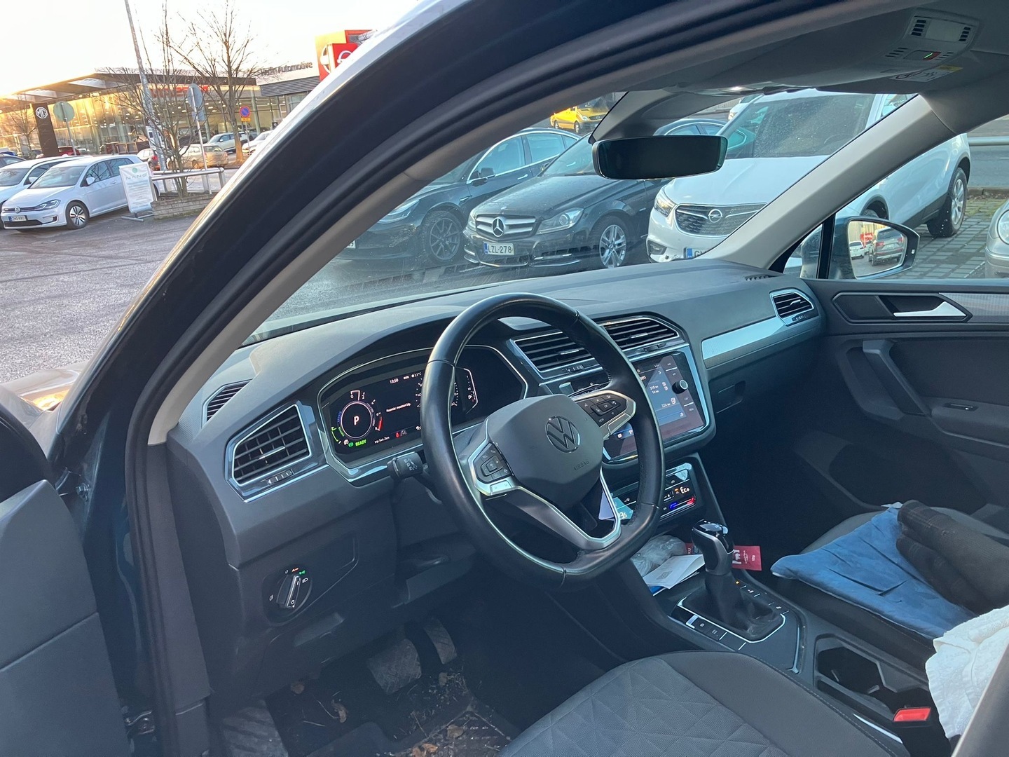 VOLKSWAGEN Tiguan 2021