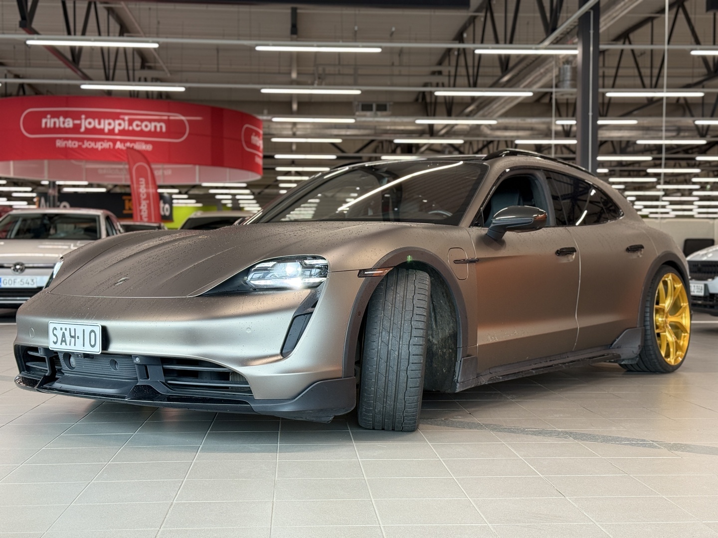 PORSCHE Taycan 2022