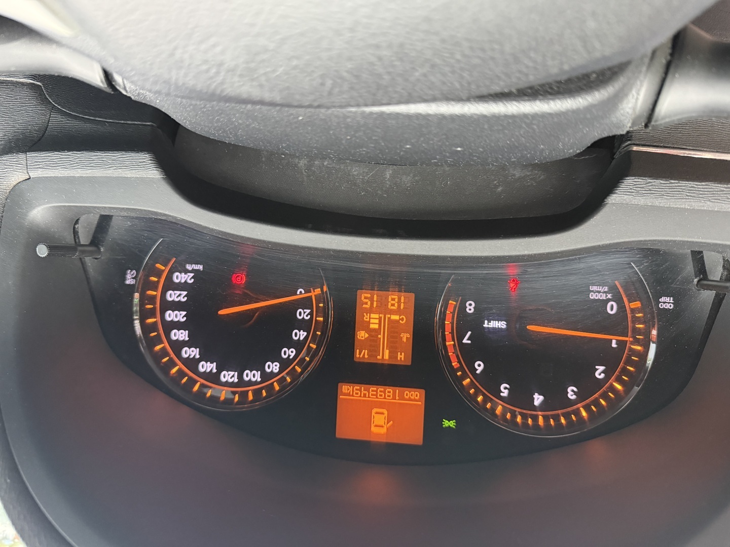 TOYOTA Avensis 2010