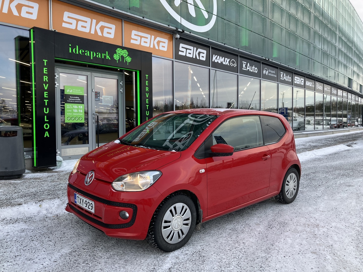 VOLKSWAGEN up! 2012