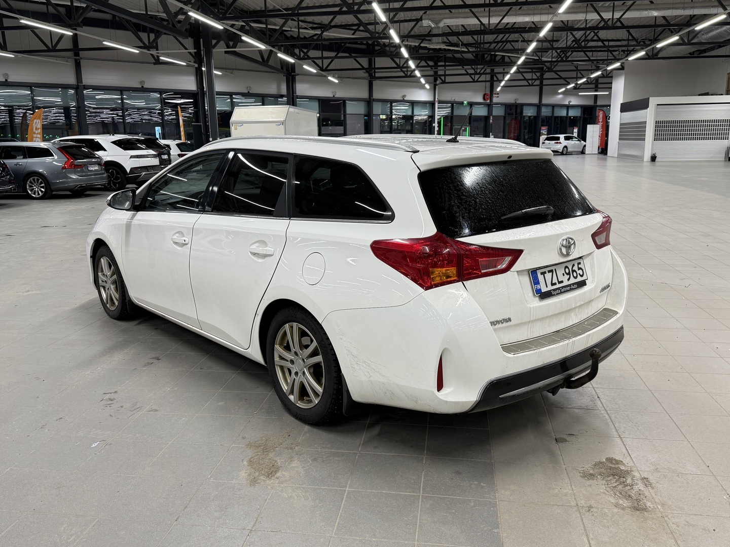 TOYOTA Auris 2014