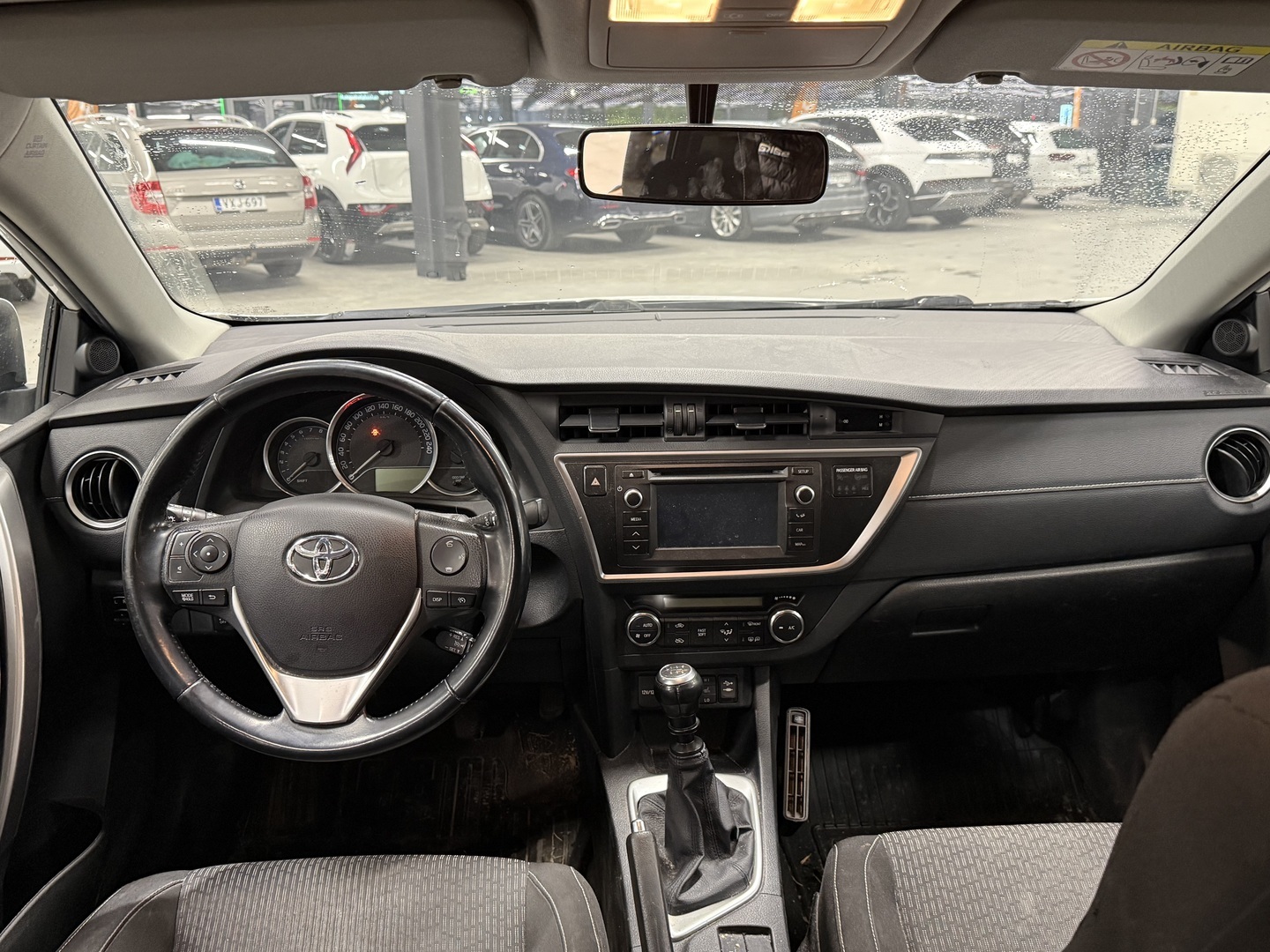 TOYOTA Auris 2014