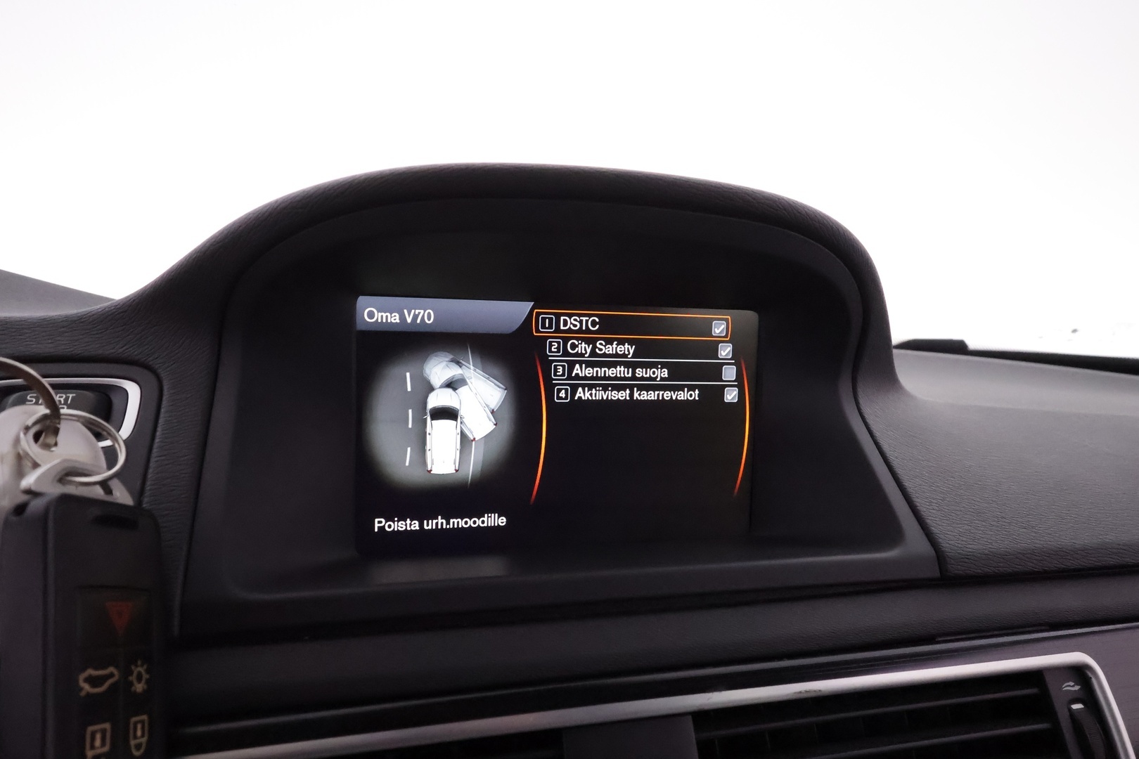 VOLVO V70 2014