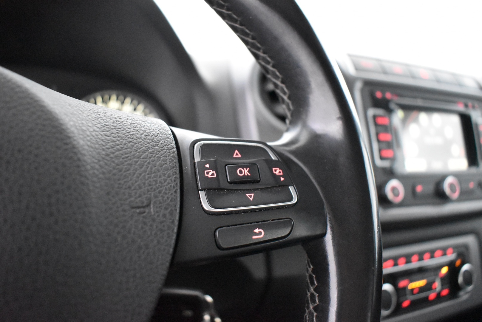 VOLKSWAGEN Amarok 2014