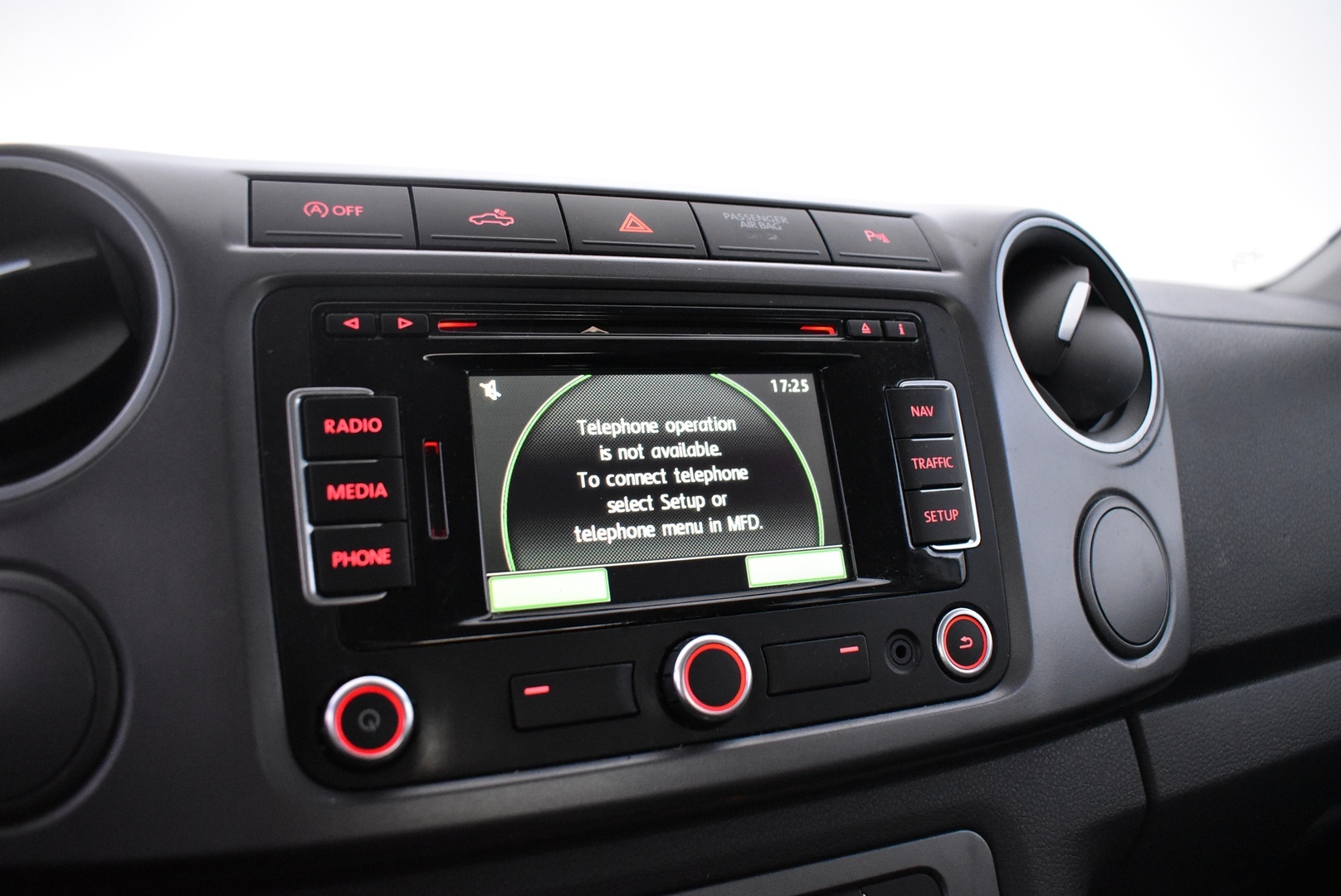 VOLKSWAGEN Amarok 2014