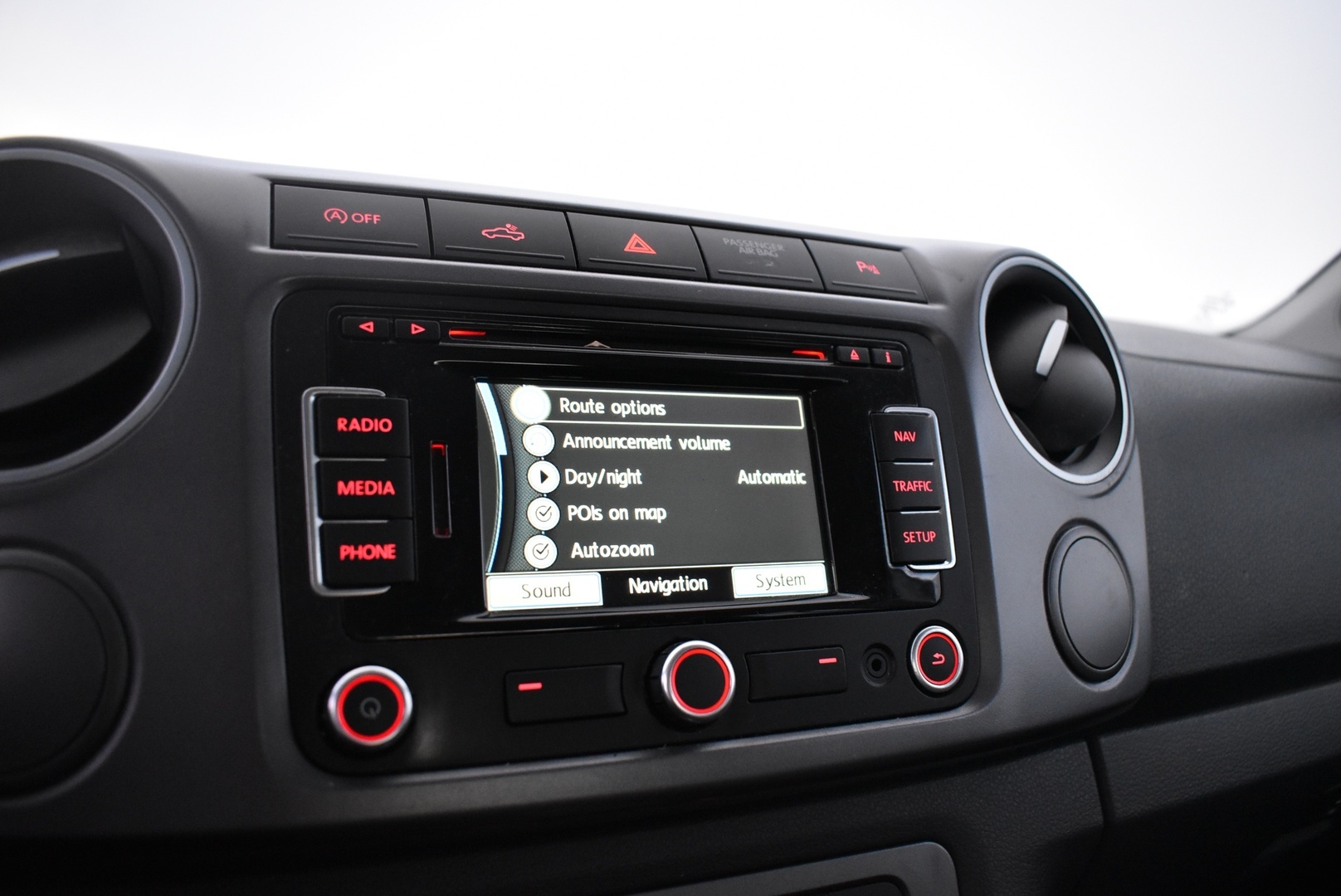 VOLKSWAGEN Amarok 2014