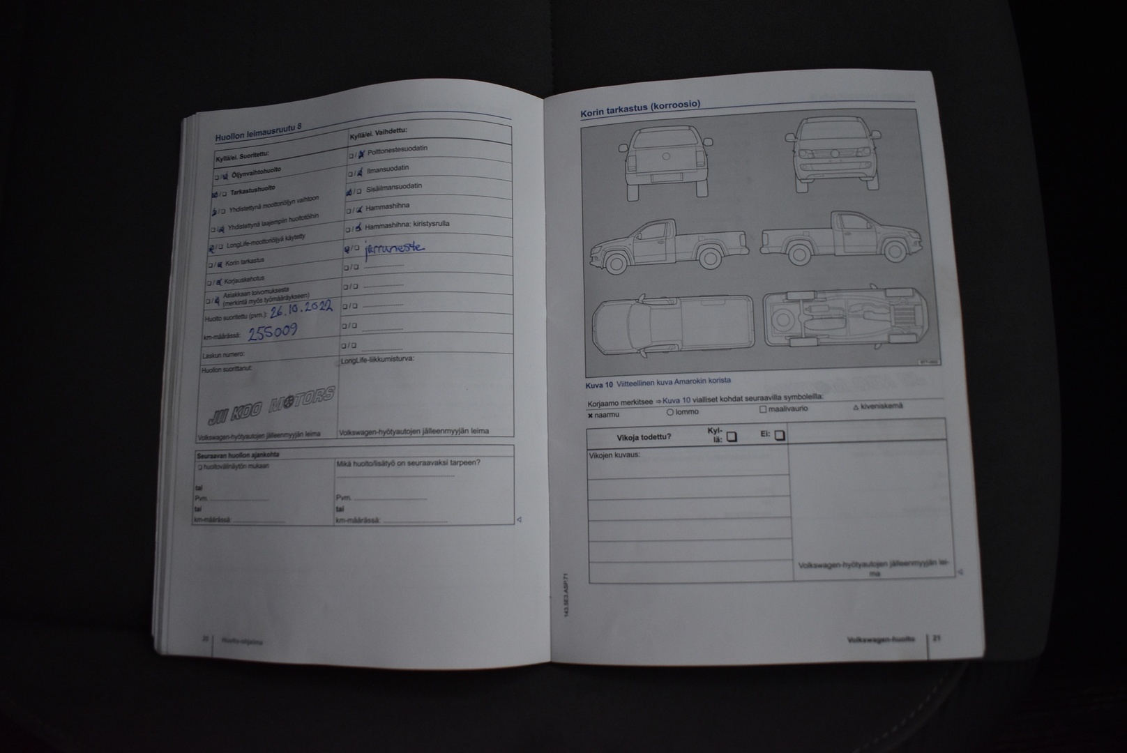 VOLKSWAGEN Amarok 2014