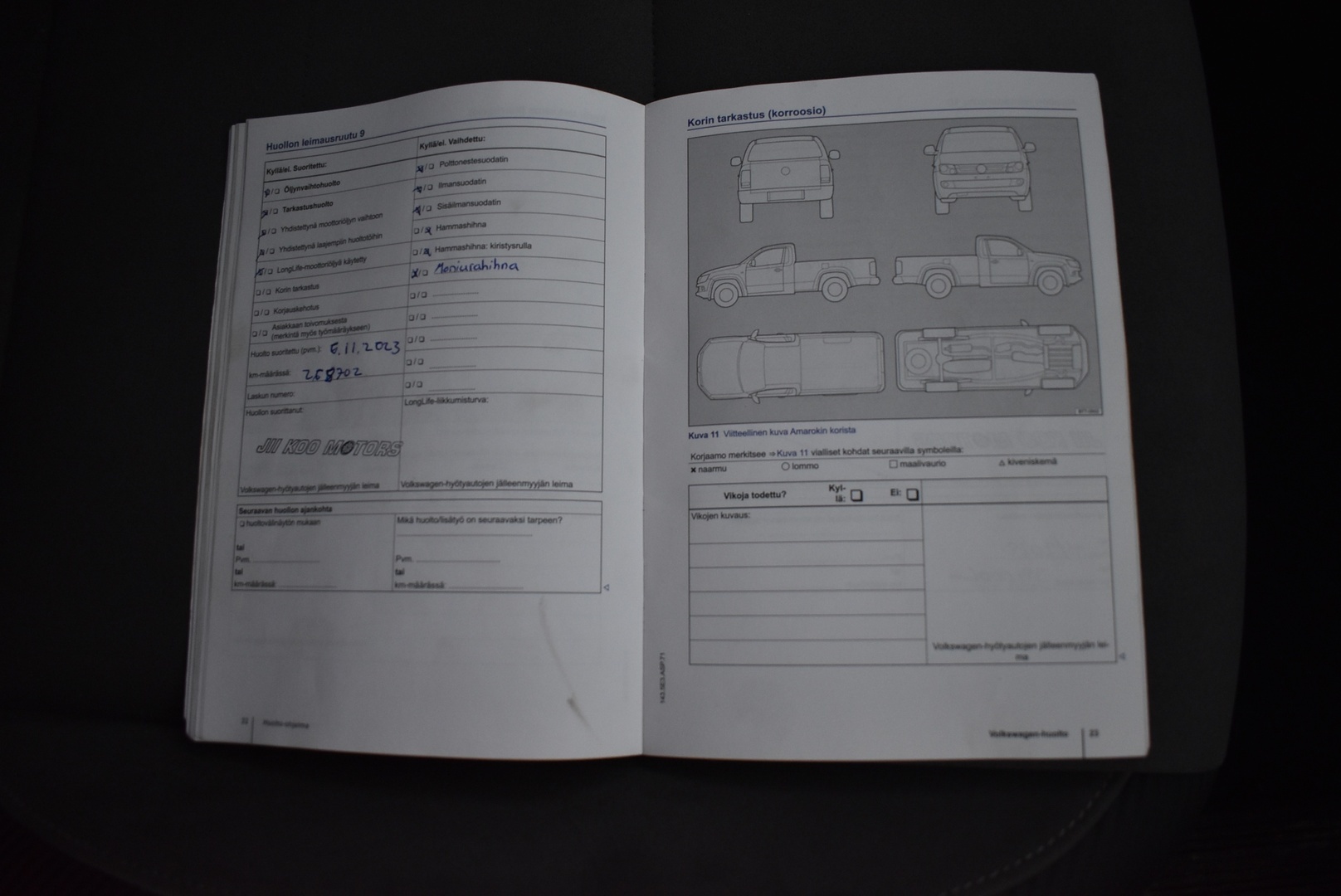 VOLKSWAGEN Amarok 2014