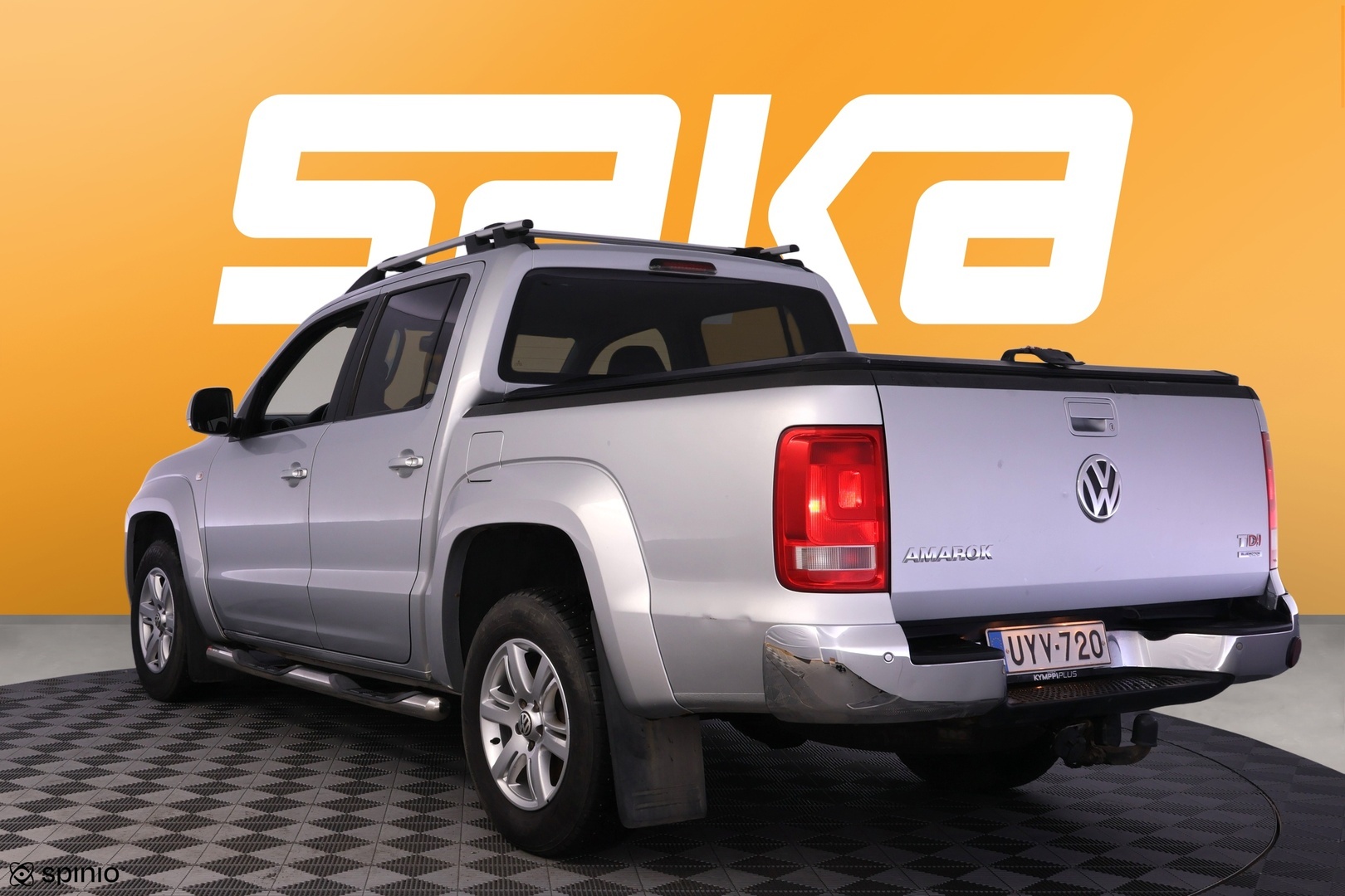 VOLKSWAGEN Amarok 2014