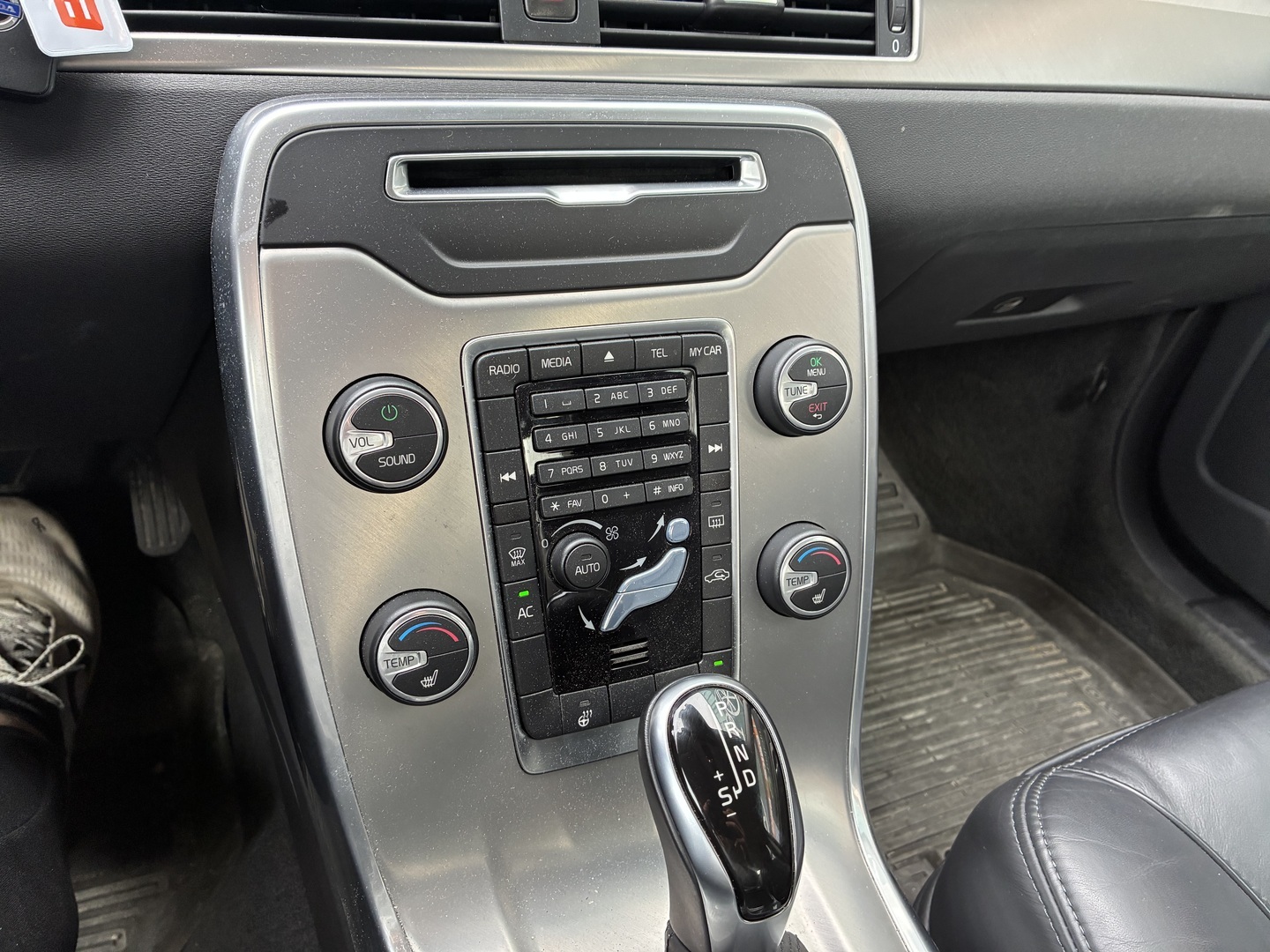 VOLVO S80 2014