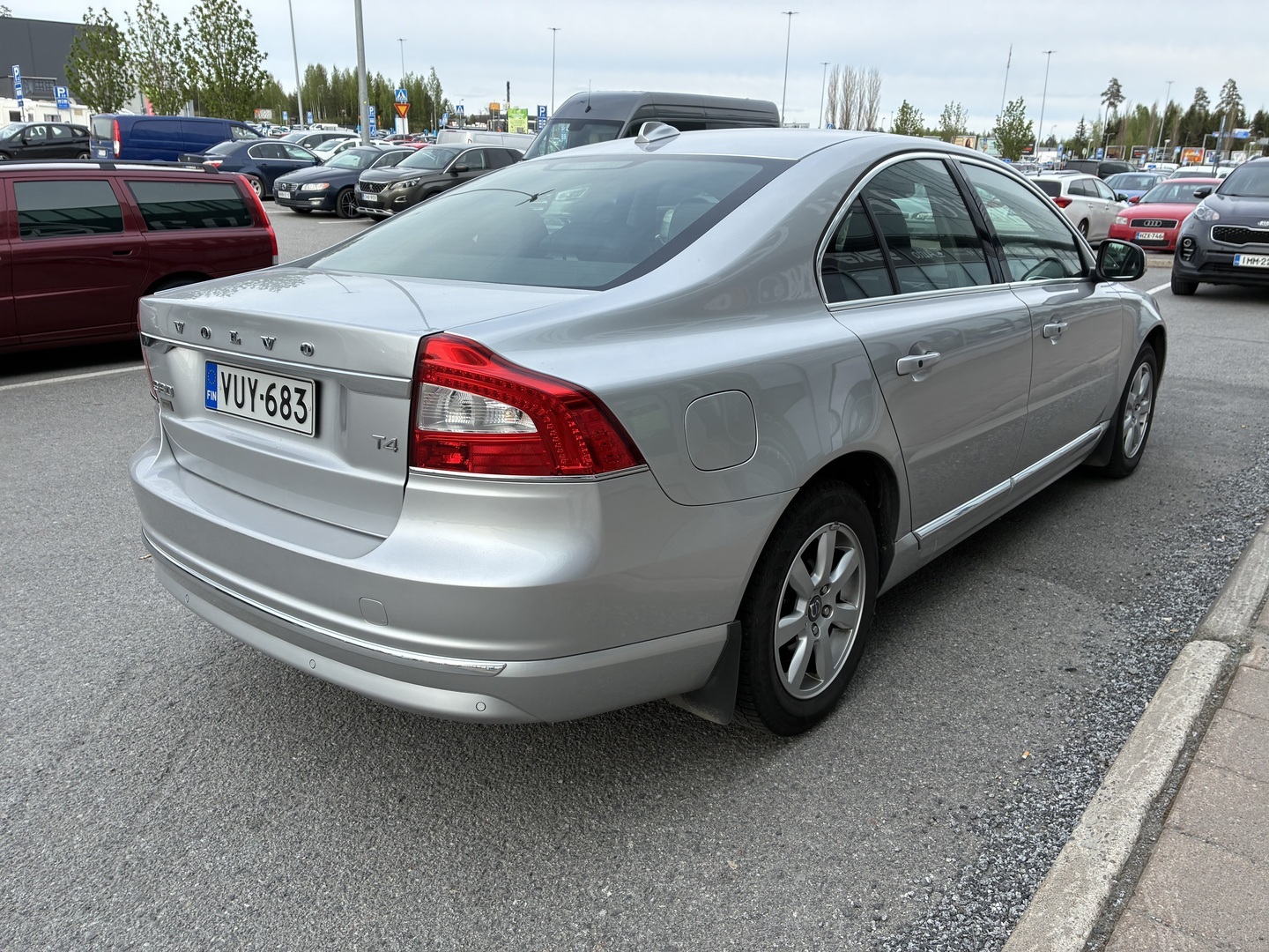 VOLVO S80 2014