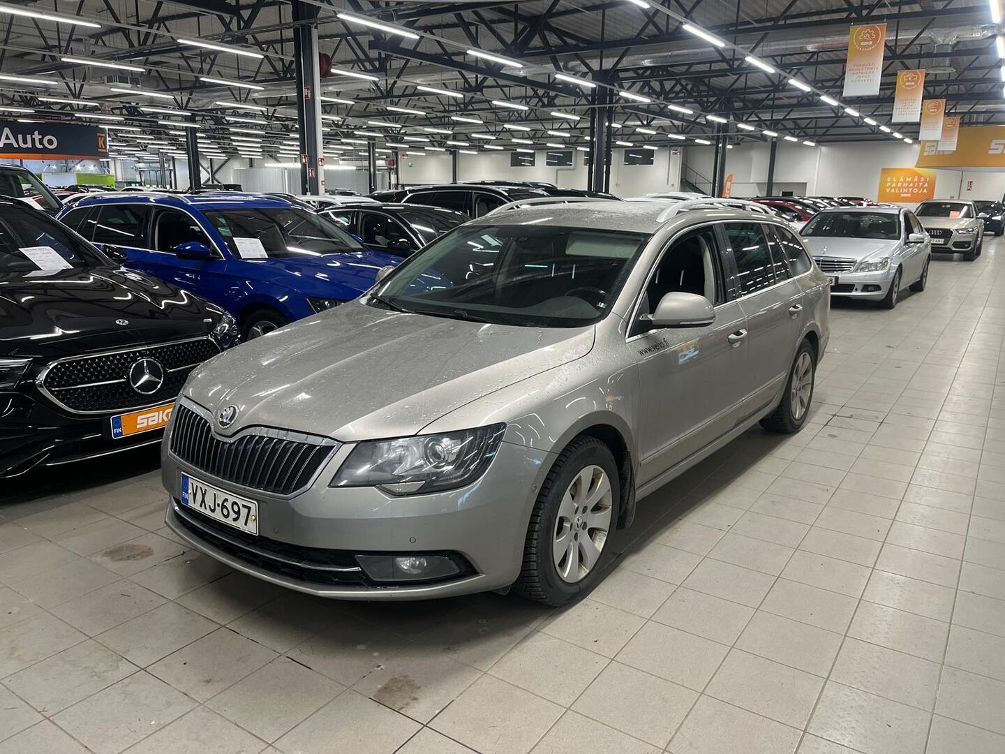 SKODA Superb 2014