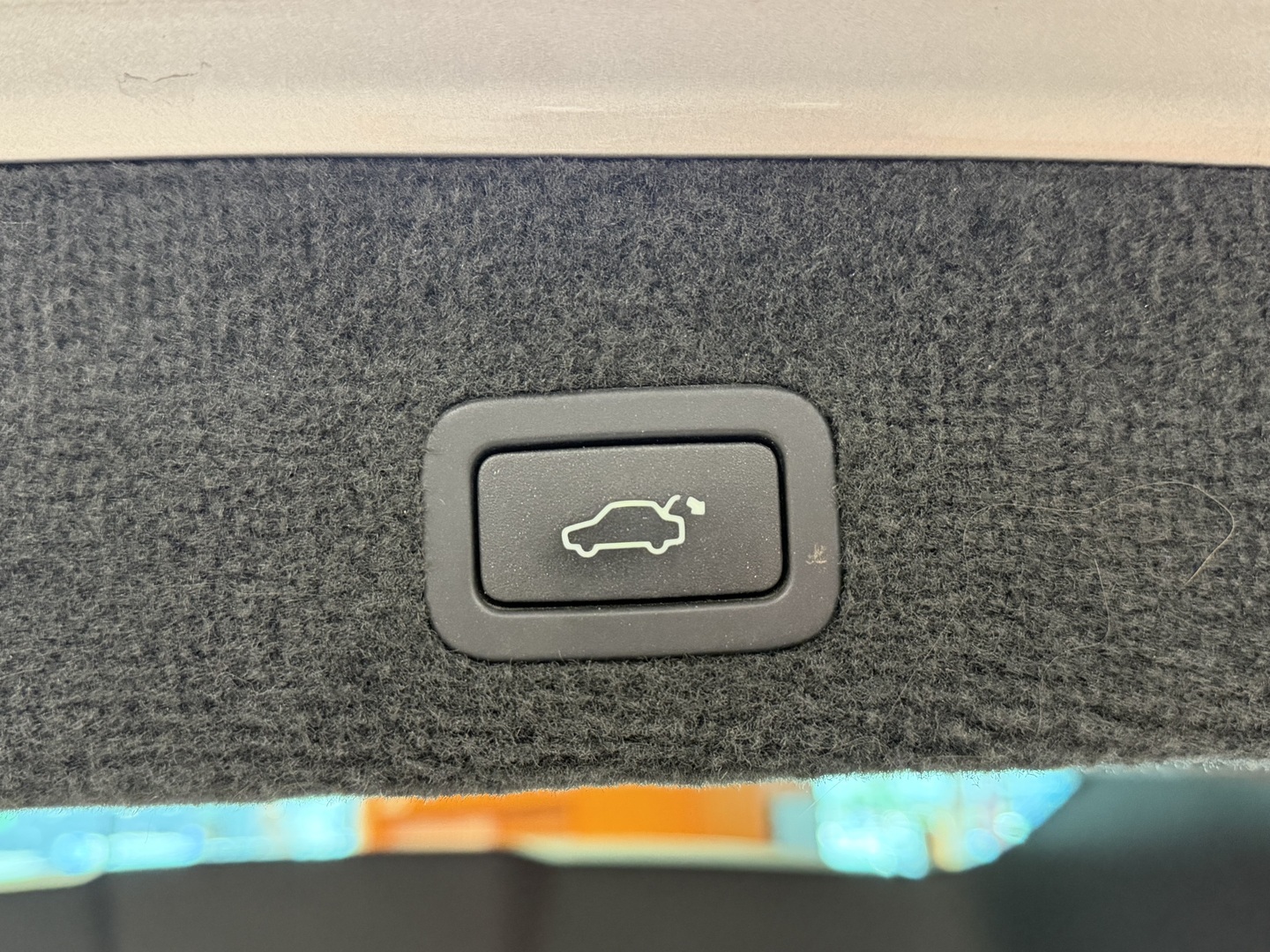 VOLVO XC70 2015