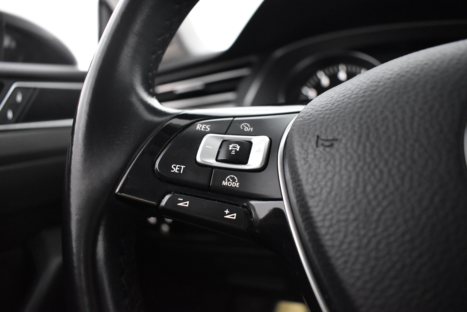 VOLKSWAGEN Arteon 2018