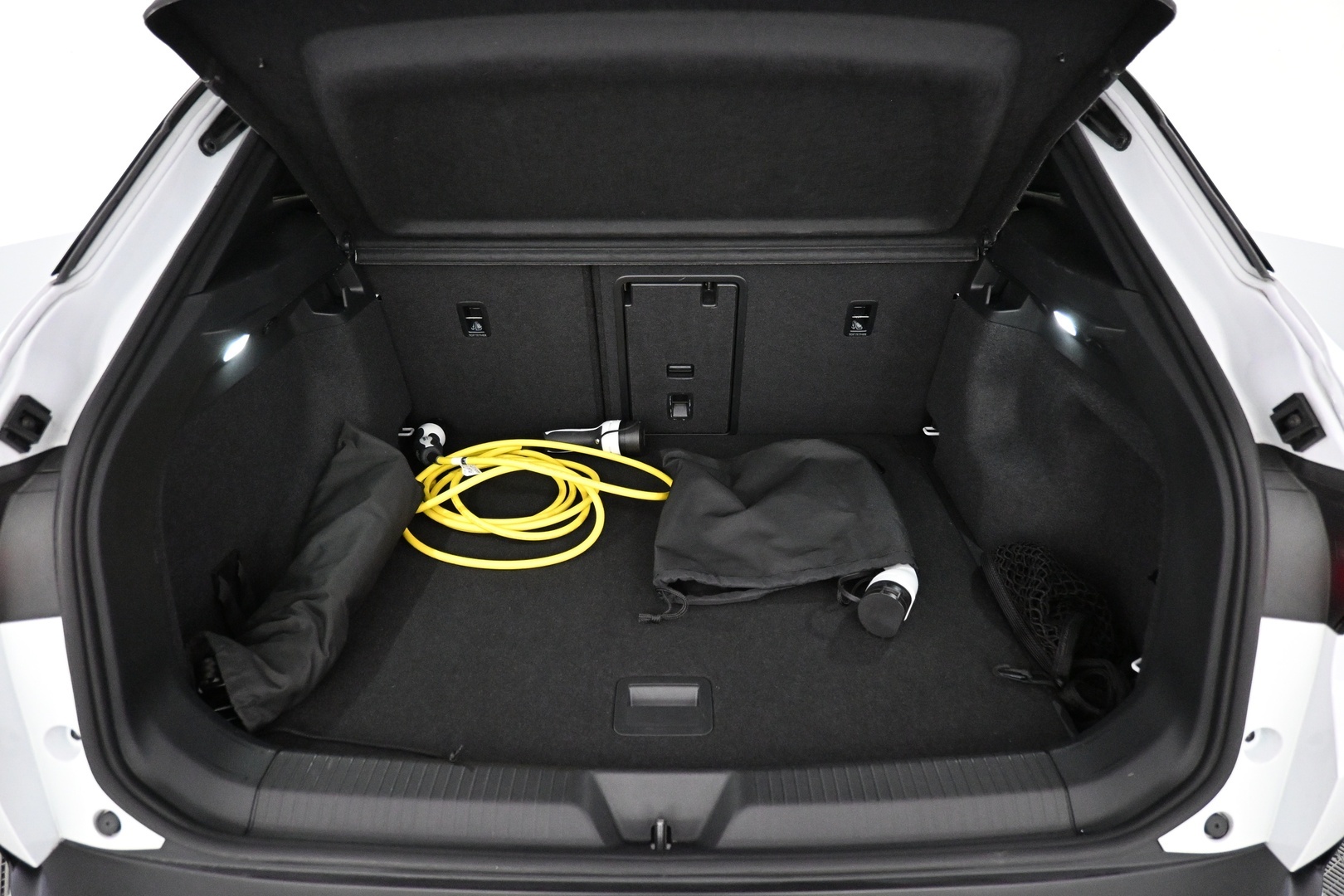 VOLKSWAGEN ID.4 2024