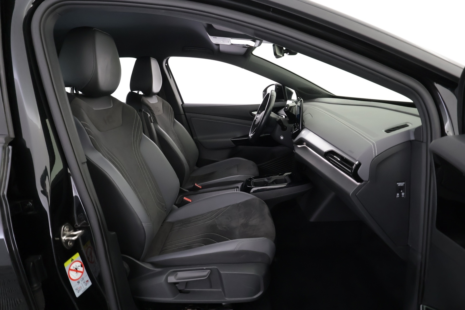 VOLKSWAGEN ID.4 2023