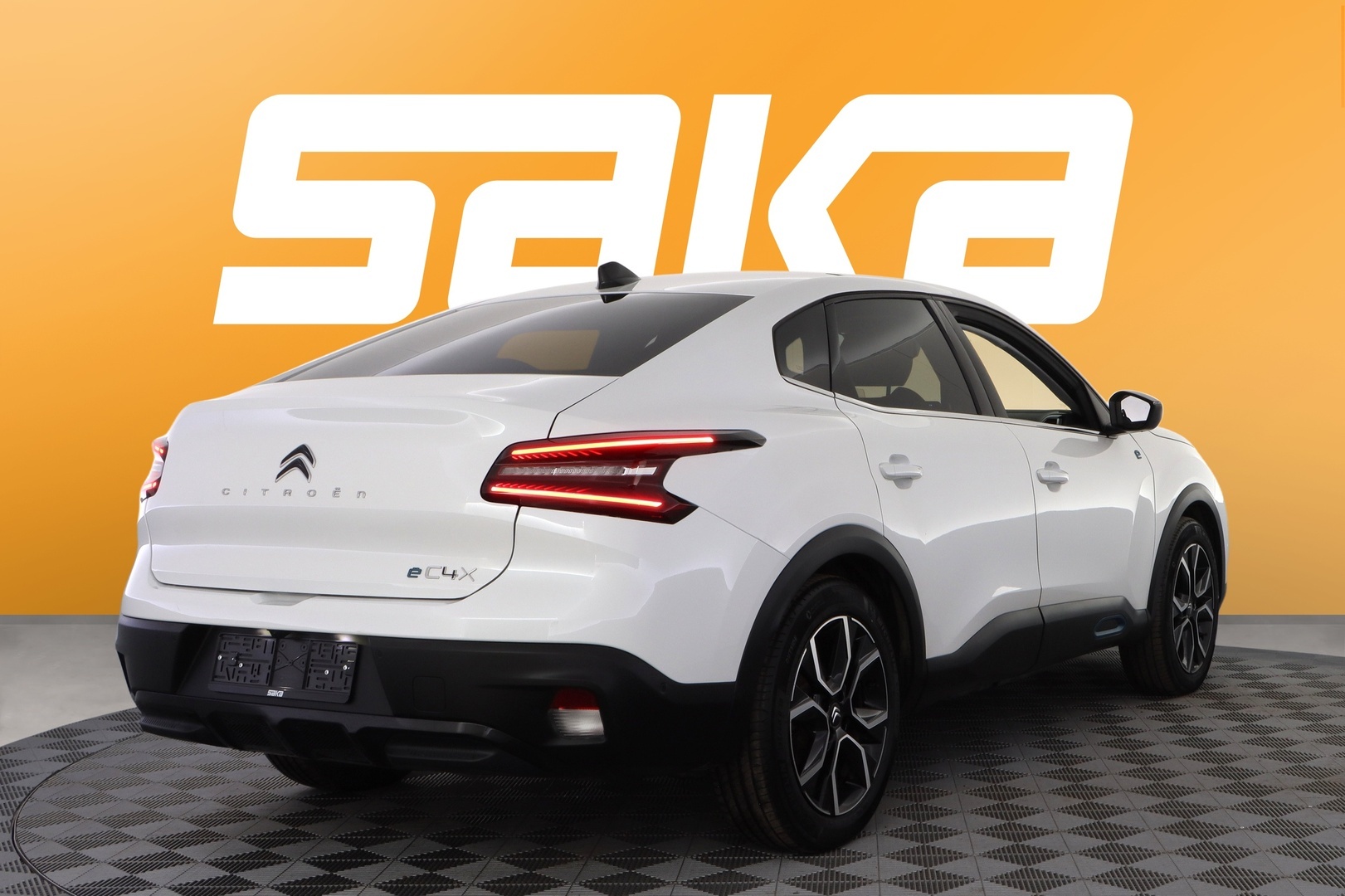 CITROEN e-C4 X 2023