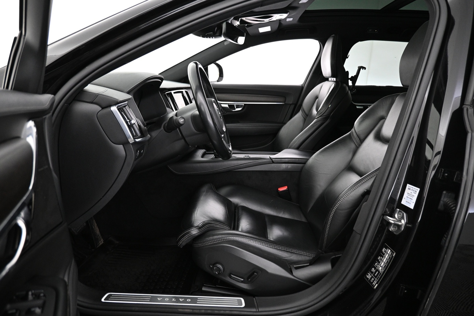 VOLVO V90 Cross Country 2020