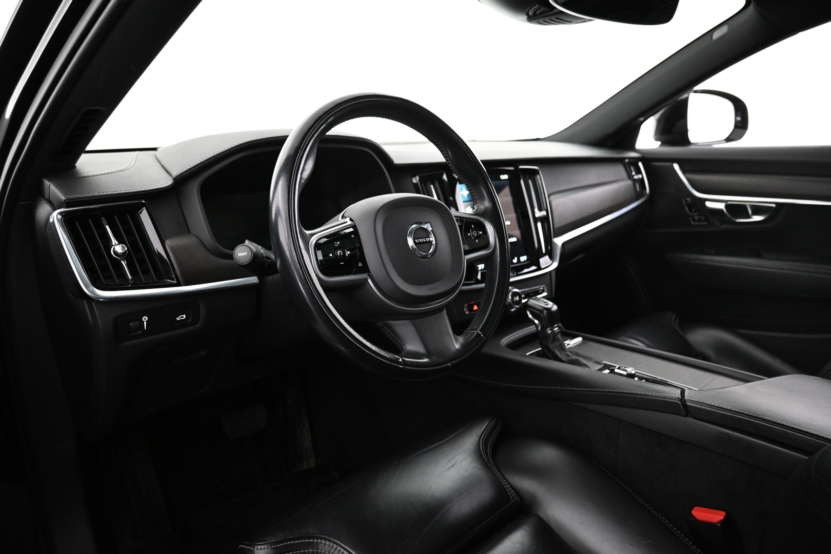 VOLVO V90 Cross Country 2020