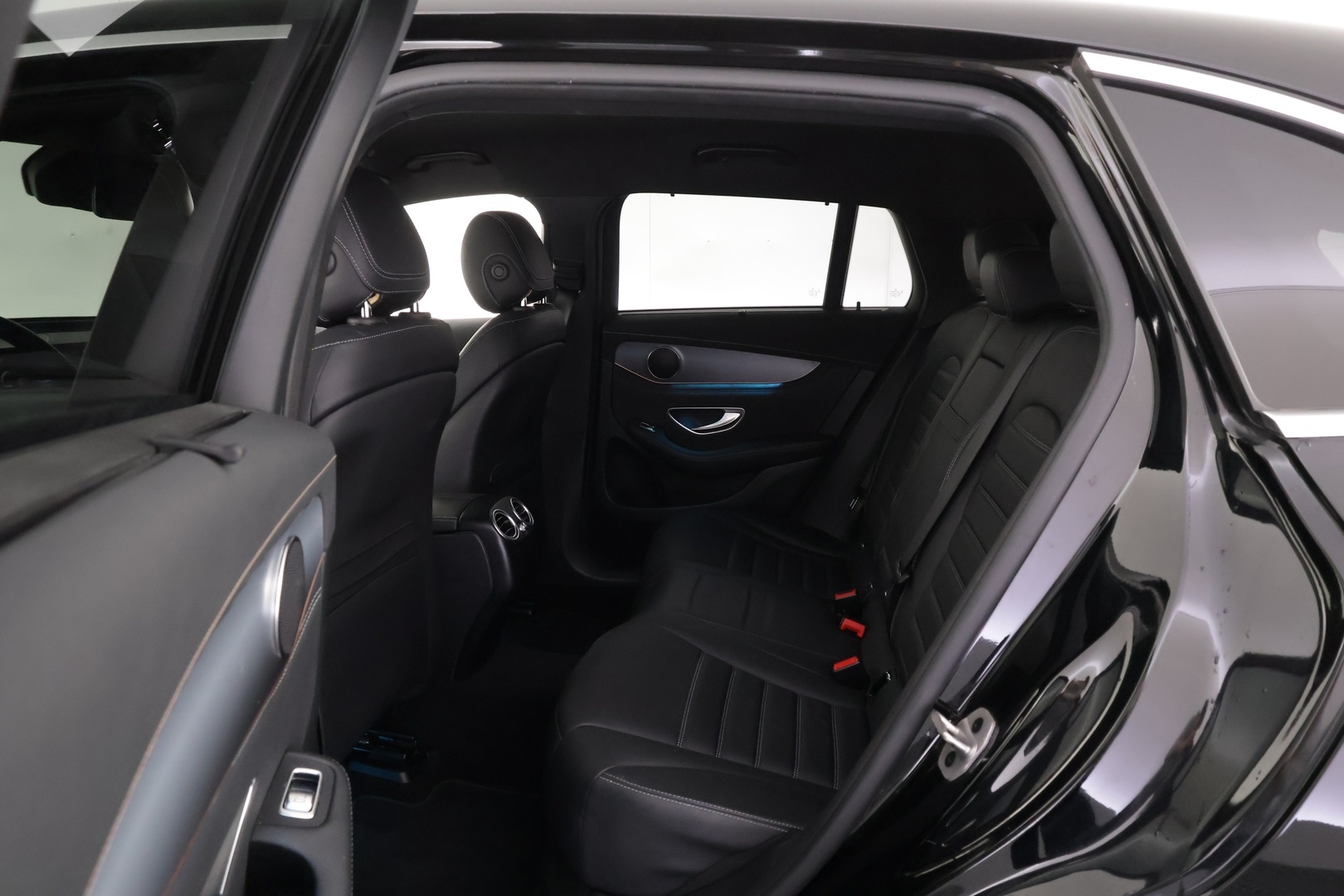 MERCEDES-BENZ EQC 2023