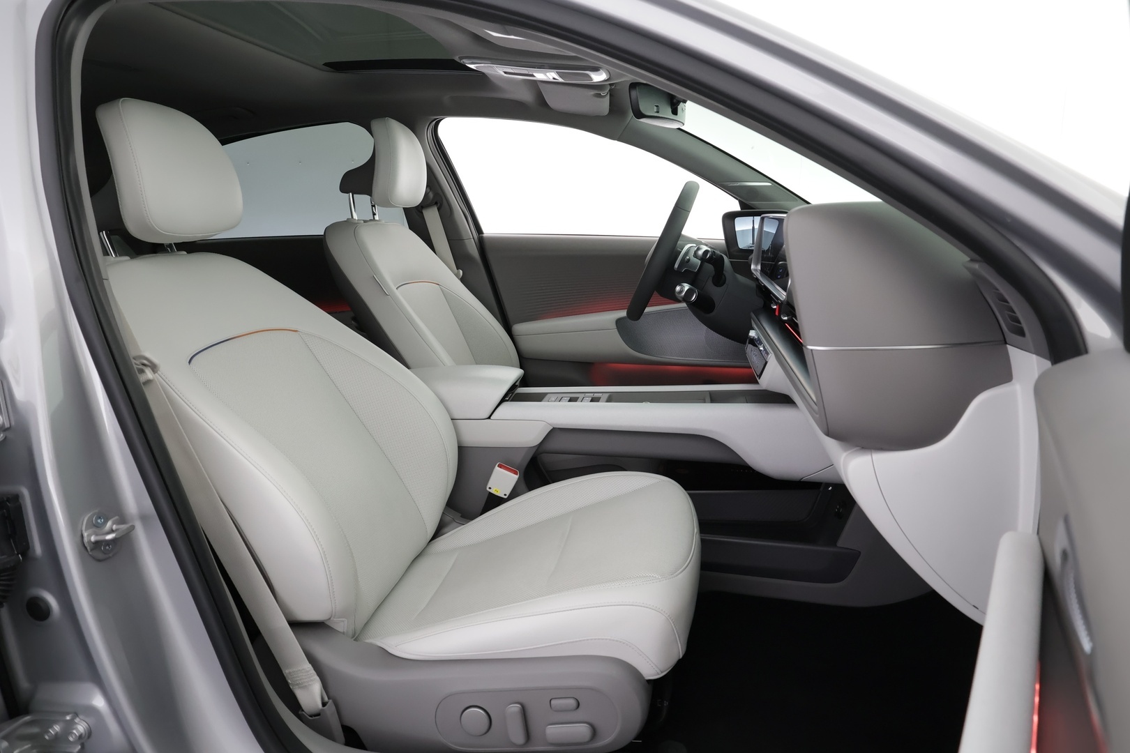 HYUNDAI IONIQ 6 2025