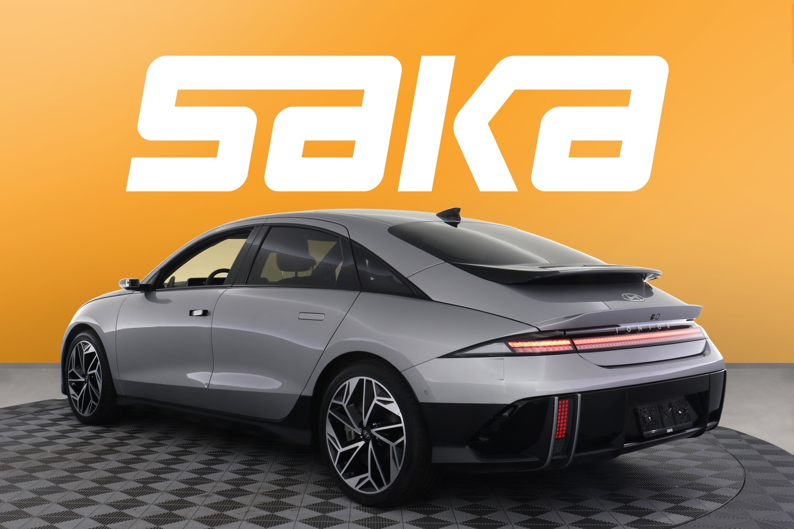 HYUNDAI IONIQ 6 2025