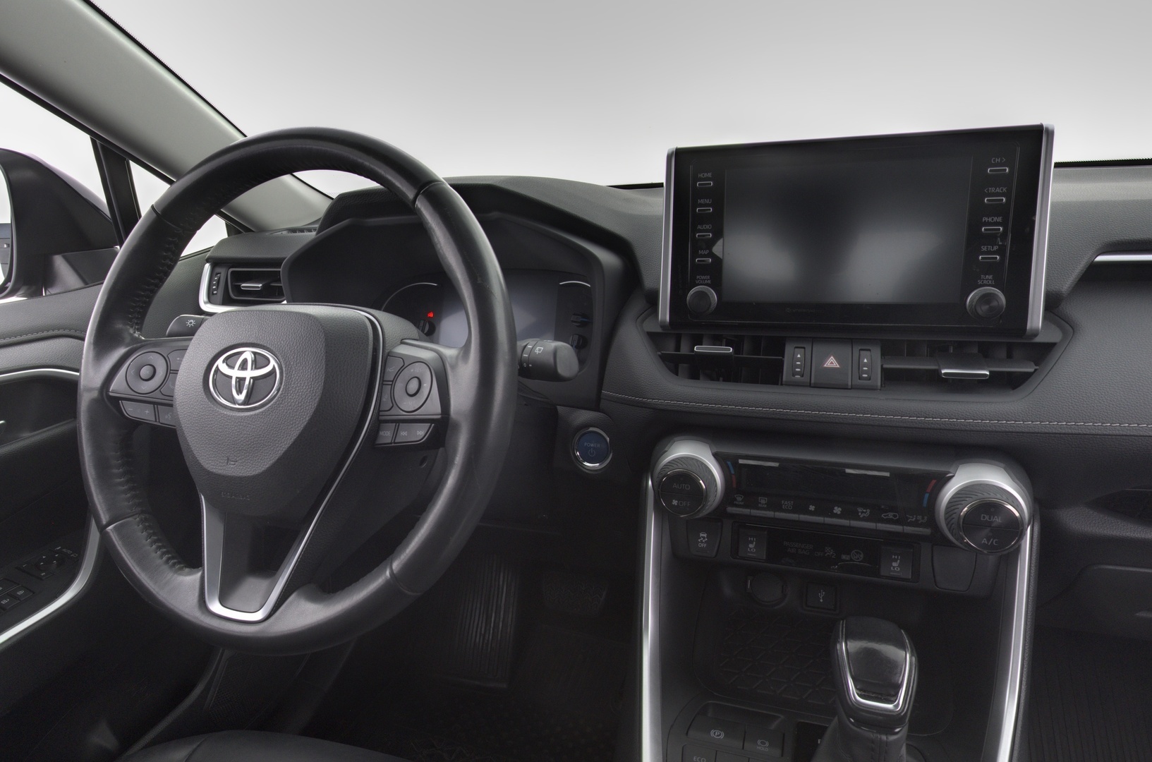 TOYOTA RAV4 2021