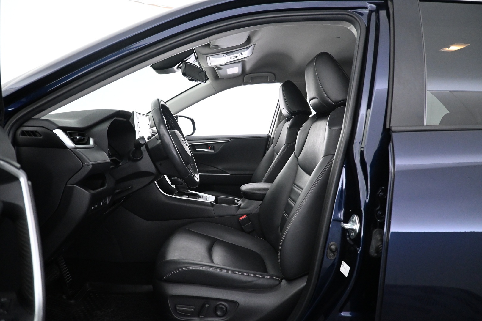 TOYOTA RAV4 2021