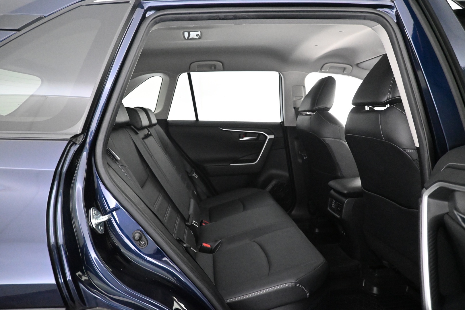 TOYOTA RAV4 2021