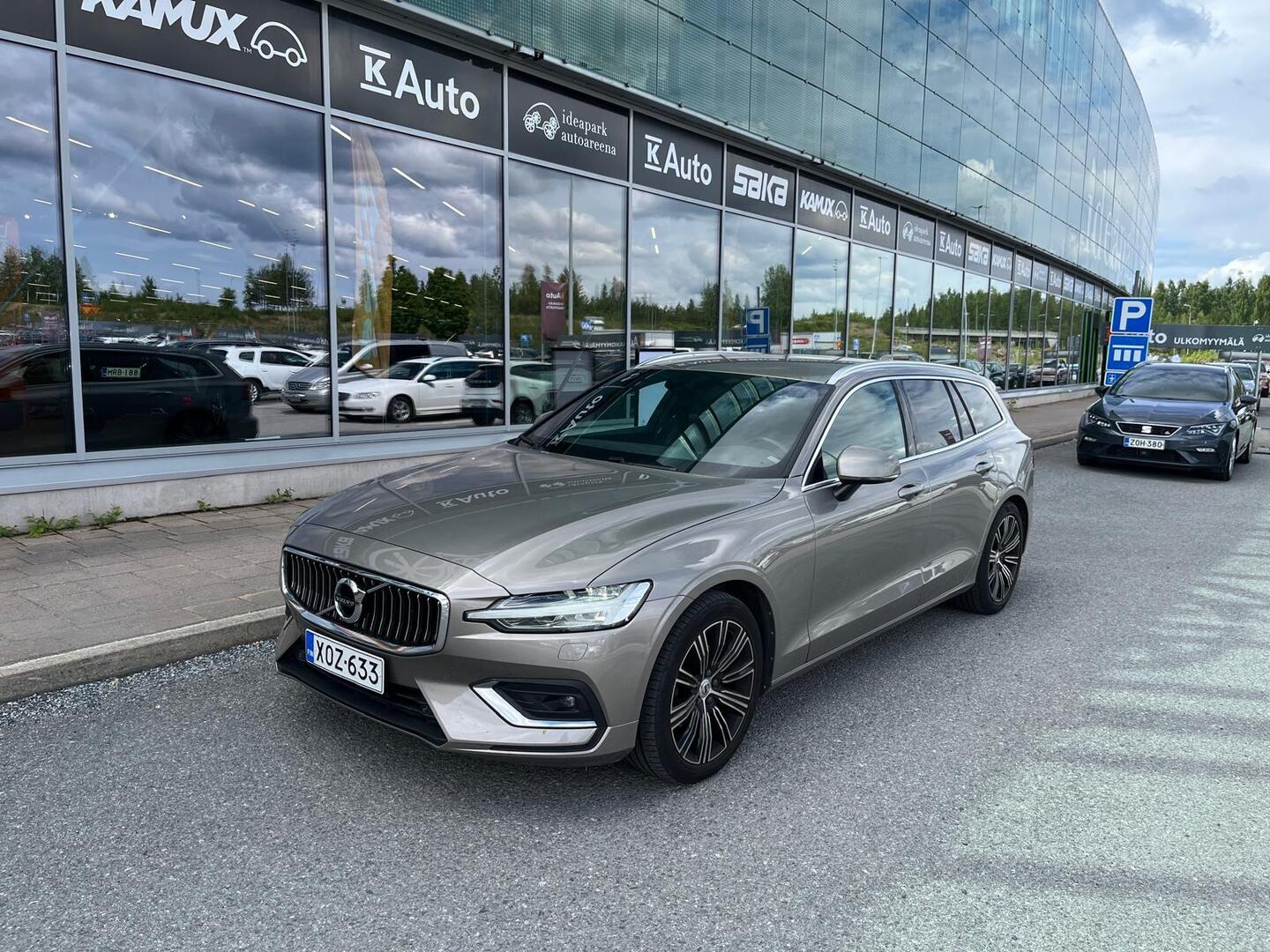 VOLVO V60 2019