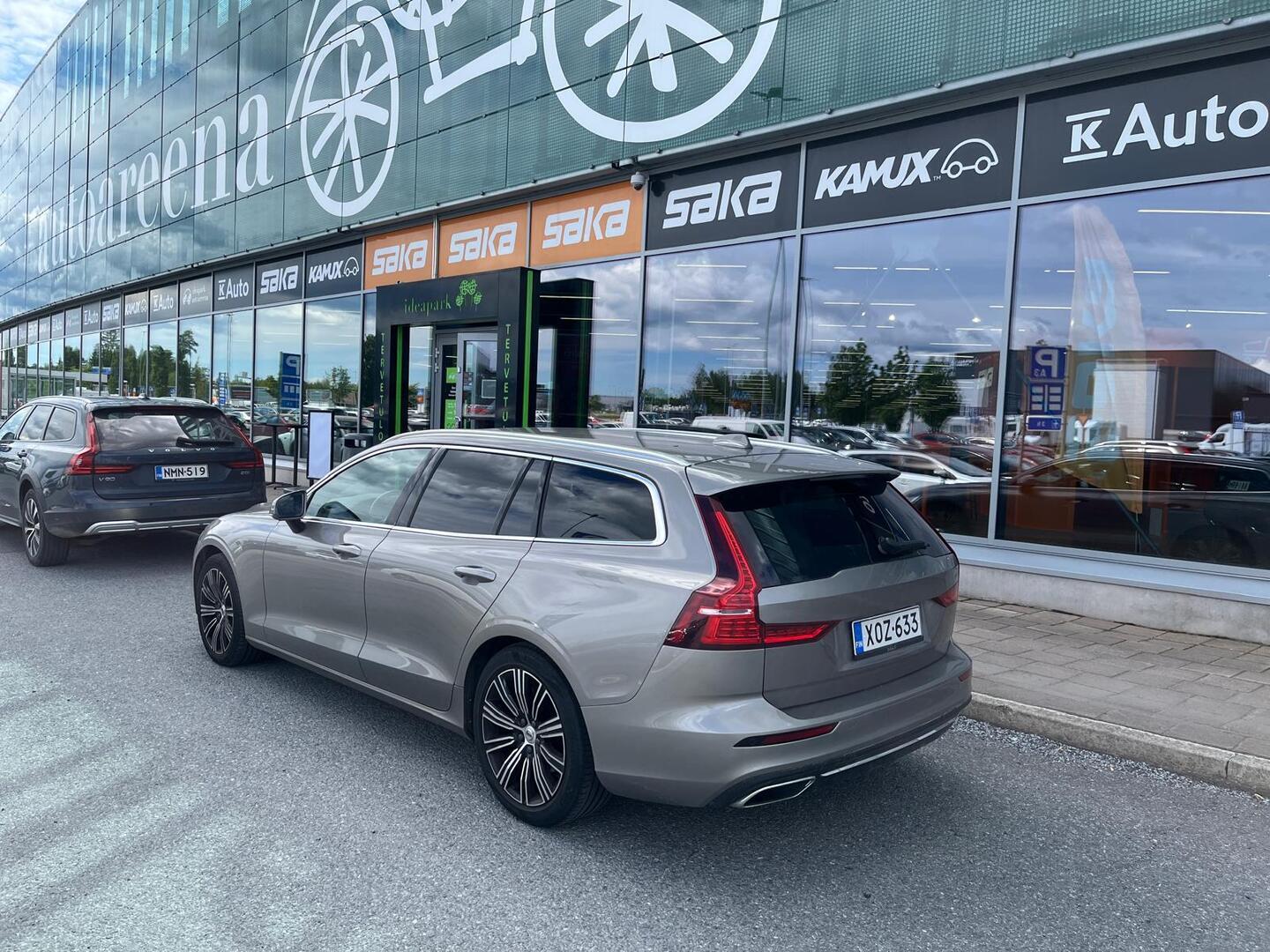 VOLVO V60 2019