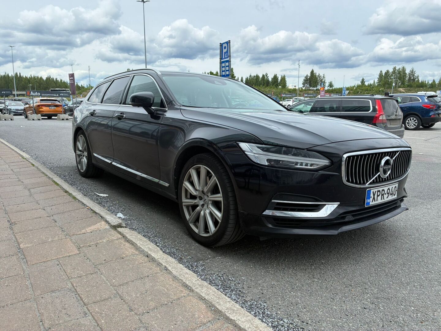 VOLVO V90 2018
