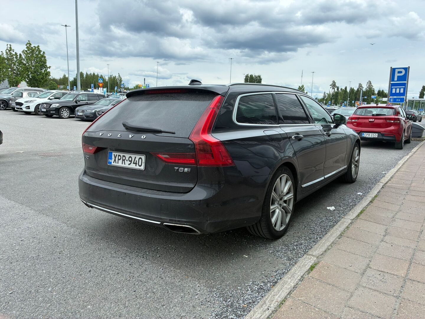 VOLVO V90 2018