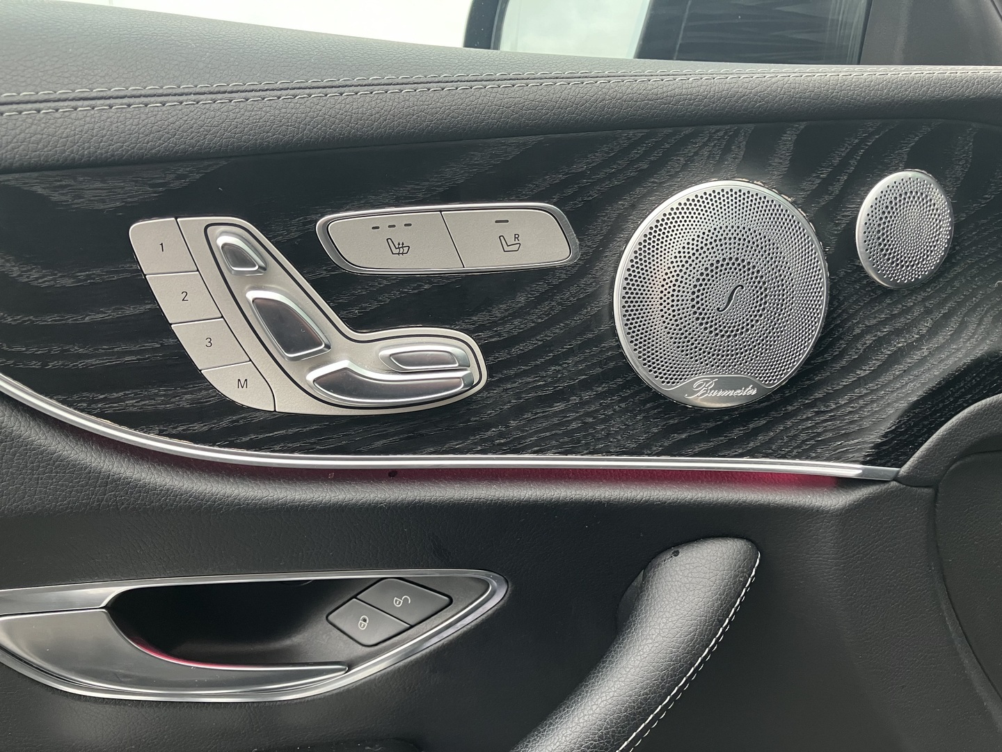 MERCEDES-BENZ E 2018