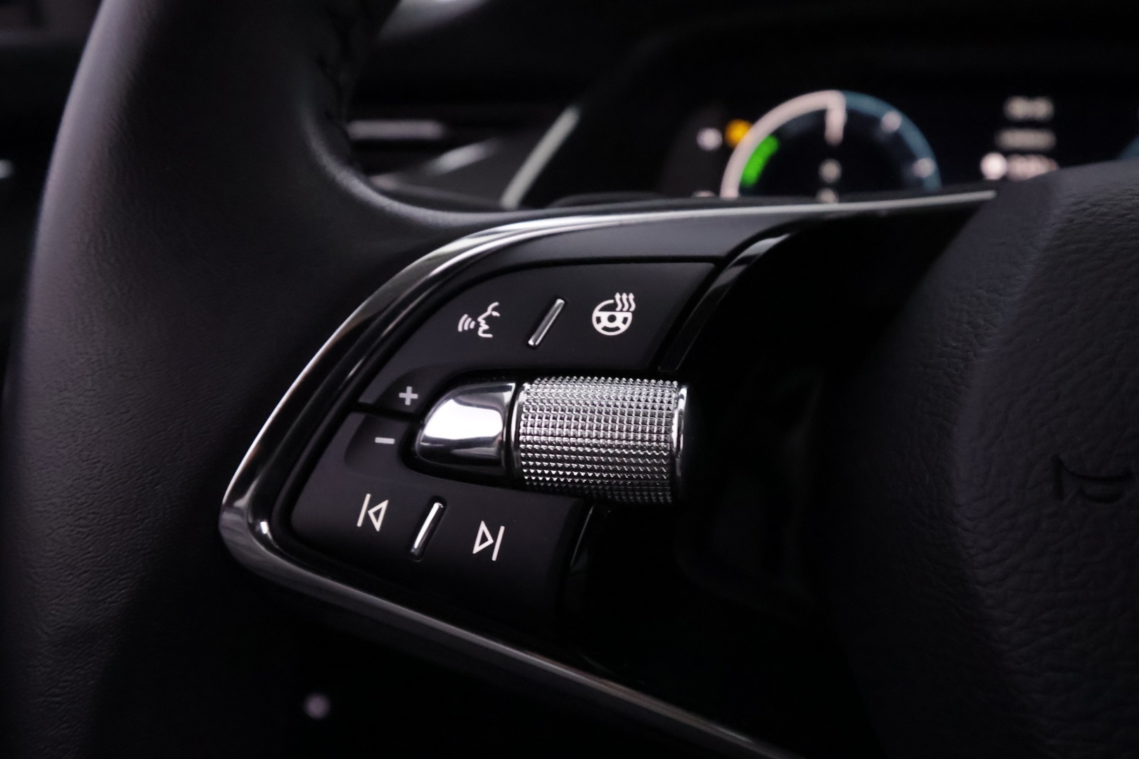SKODA Octavia 2024