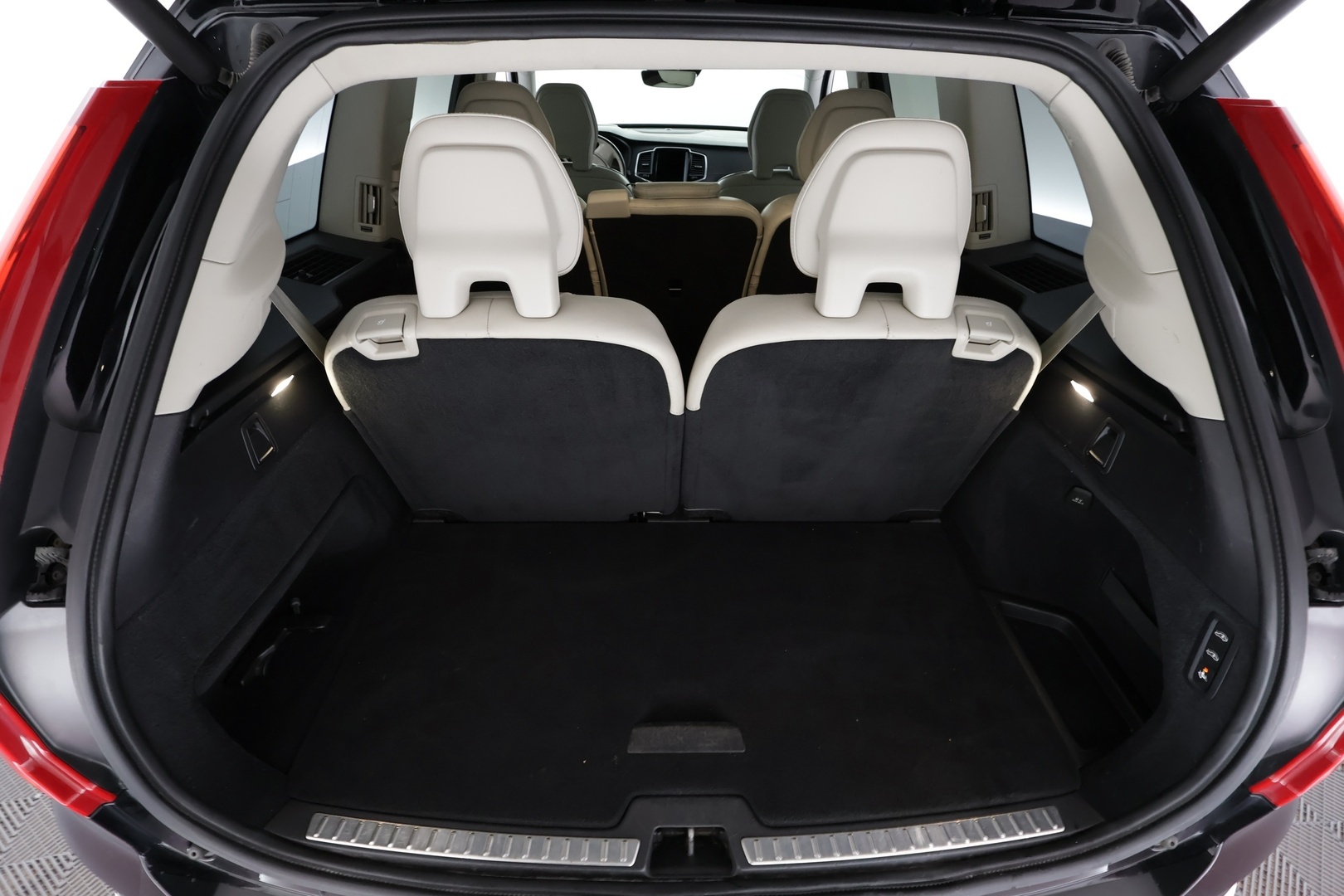 VOLVO XC90 2019