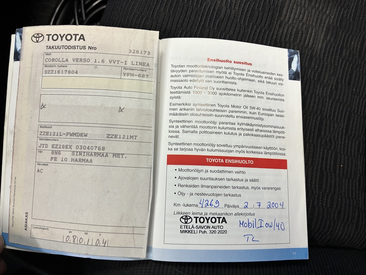 TOYOTA Corolla Verso 2004