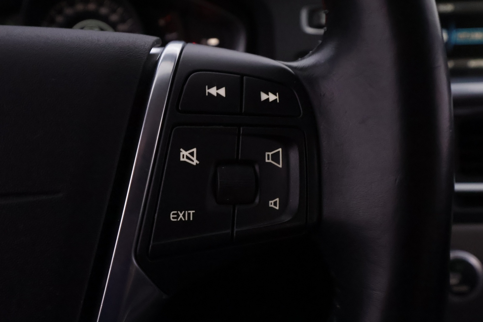 VOLVO V60 Cross Country 2016