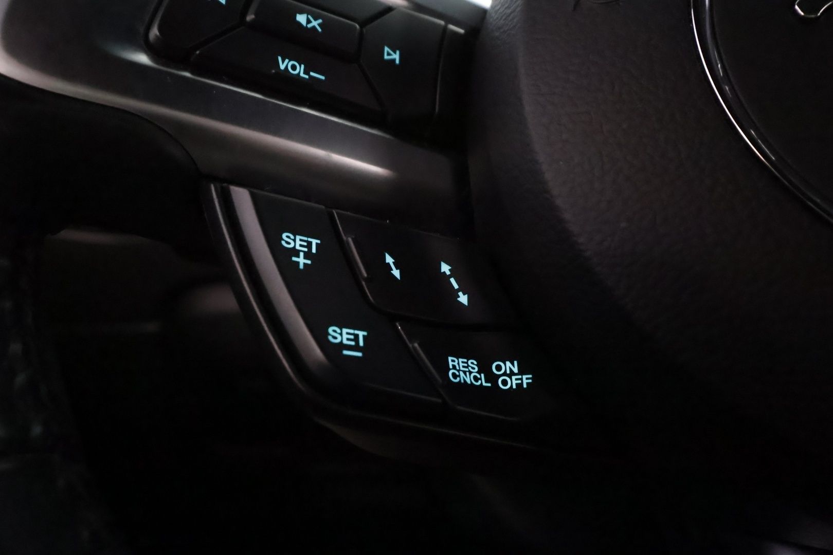 FORD Mustang 2019