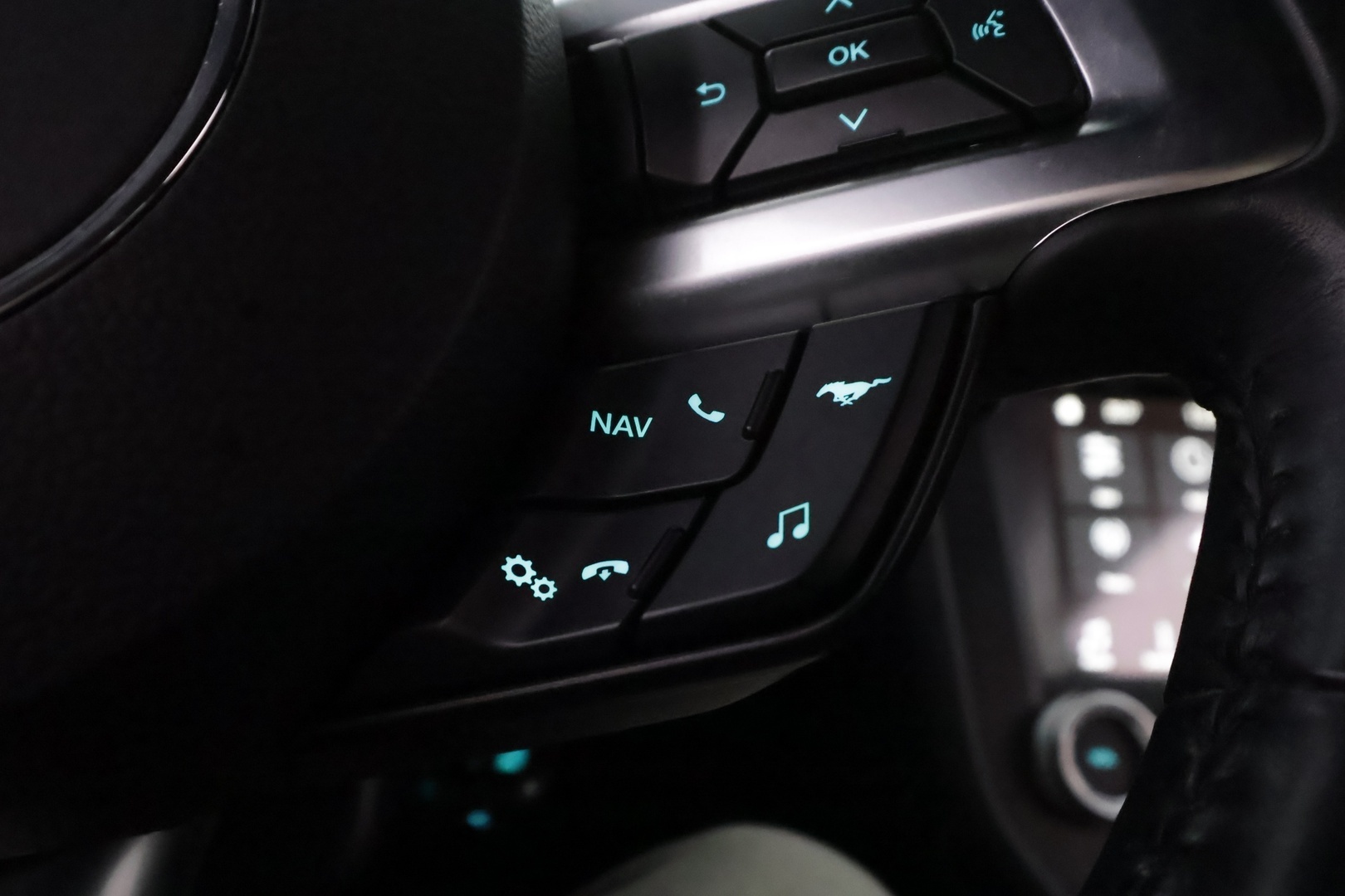 FORD Mustang 2019