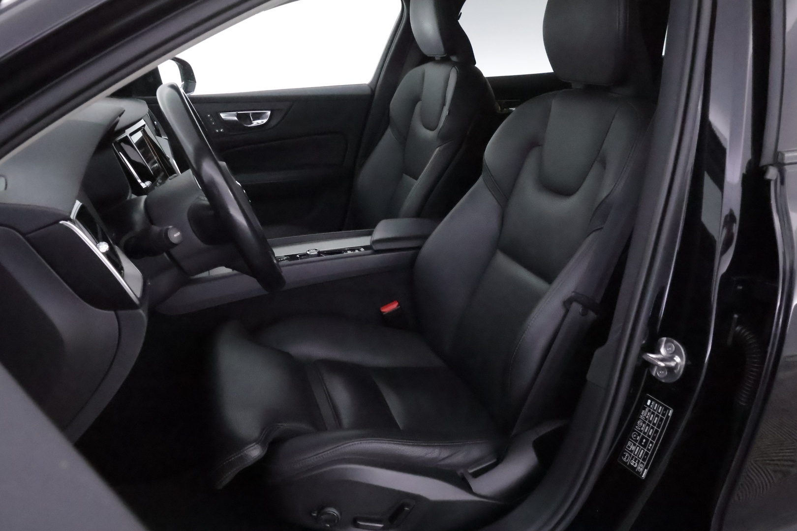VOLVO V60 Cross Country 2022