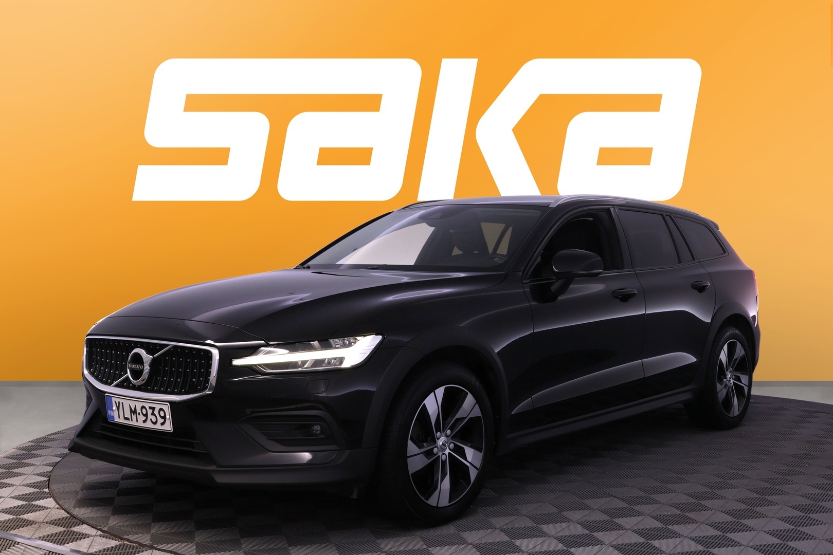 VOLVO V60 Cross Country 2022