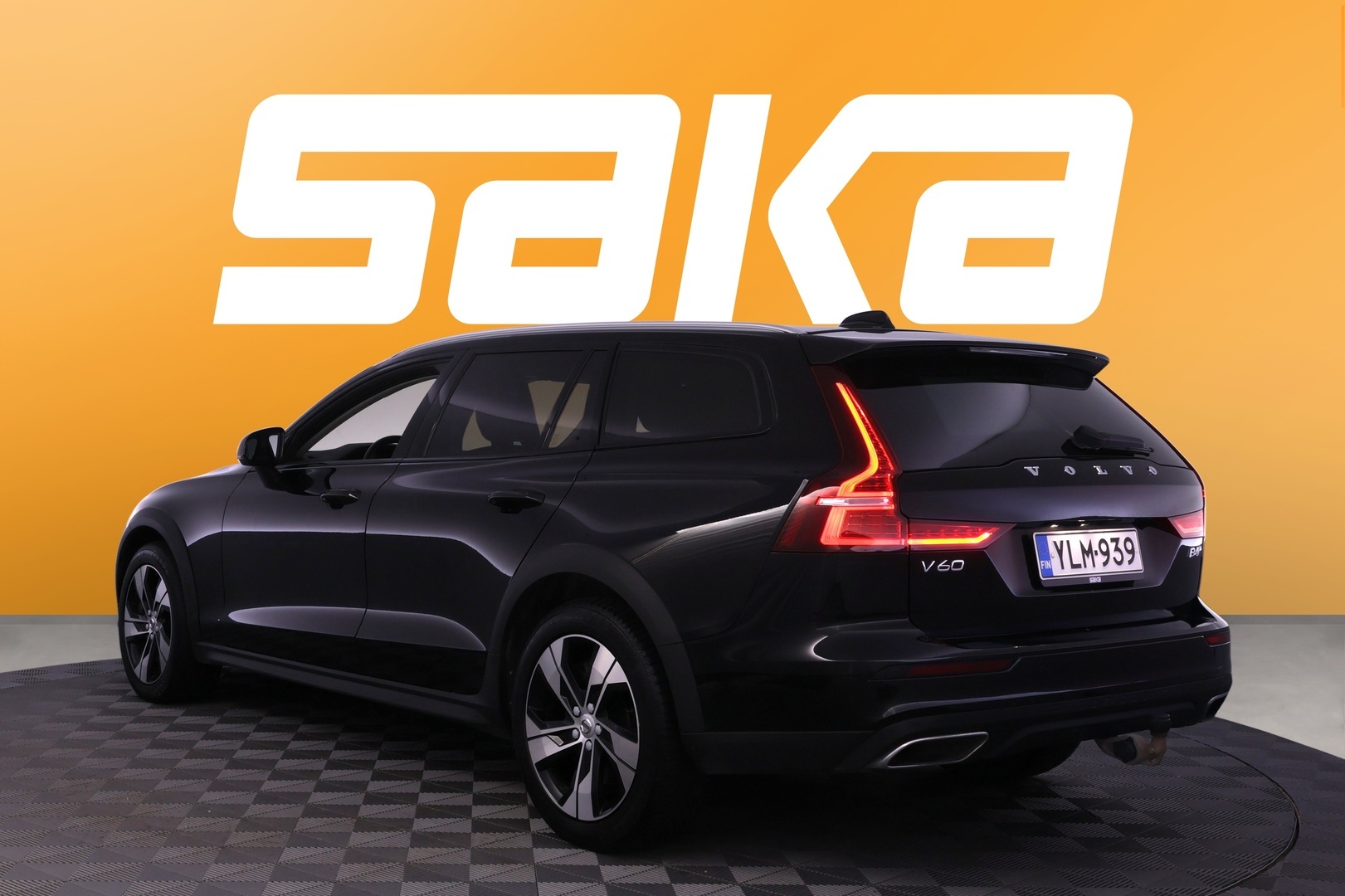 VOLVO V60 Cross Country 2022