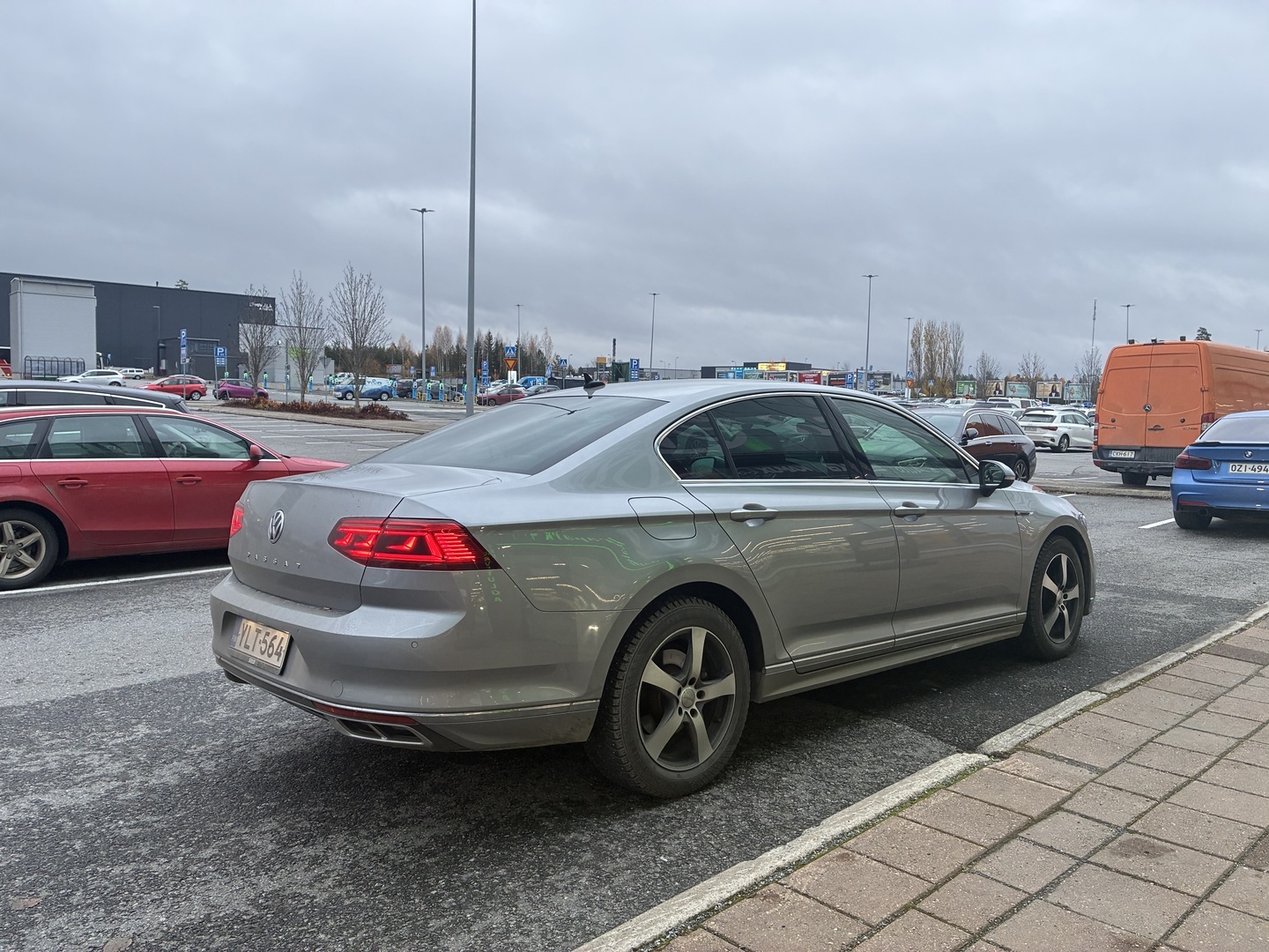 VOLKSWAGEN Passat 2020