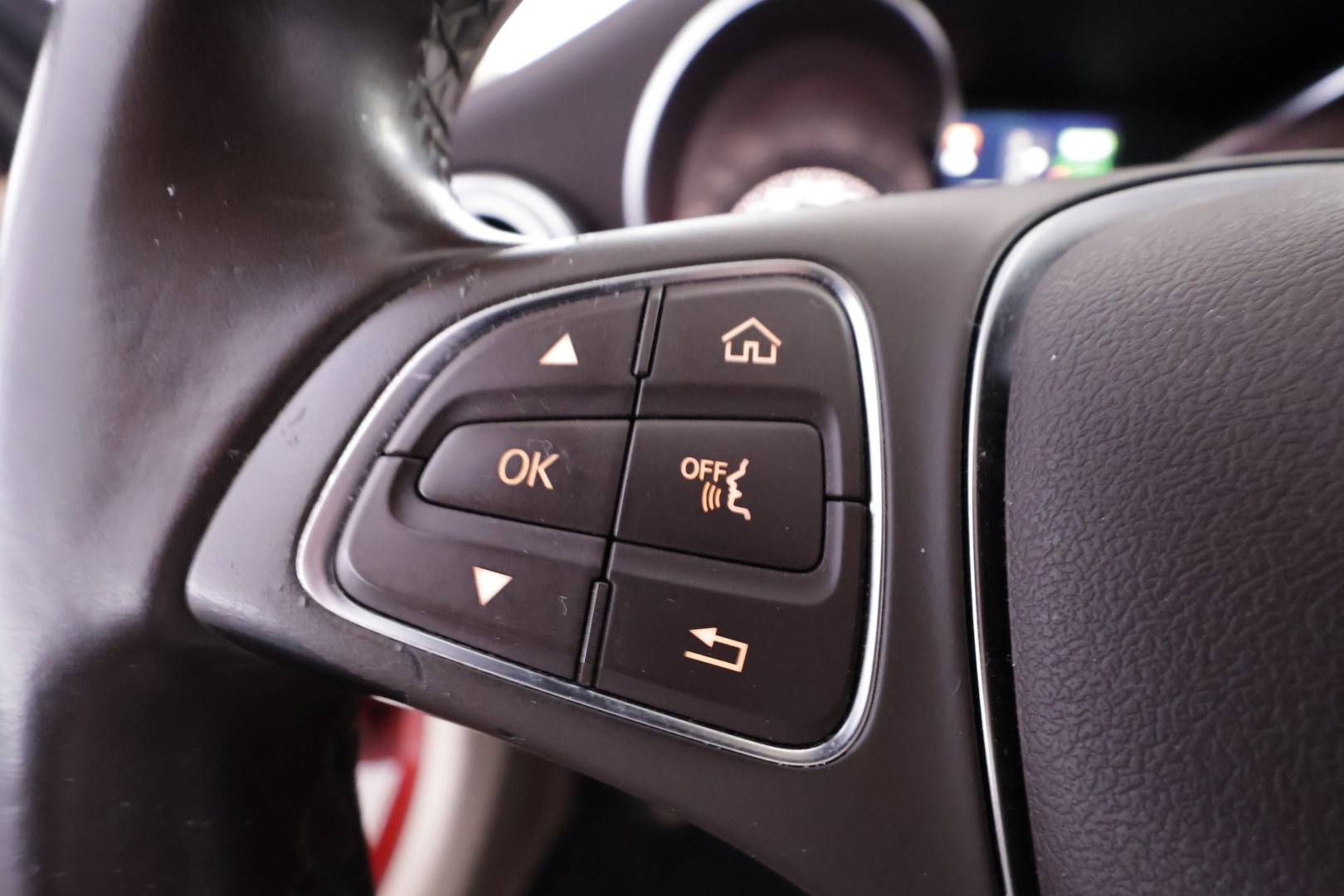 MERCEDES-BENZ C 2016