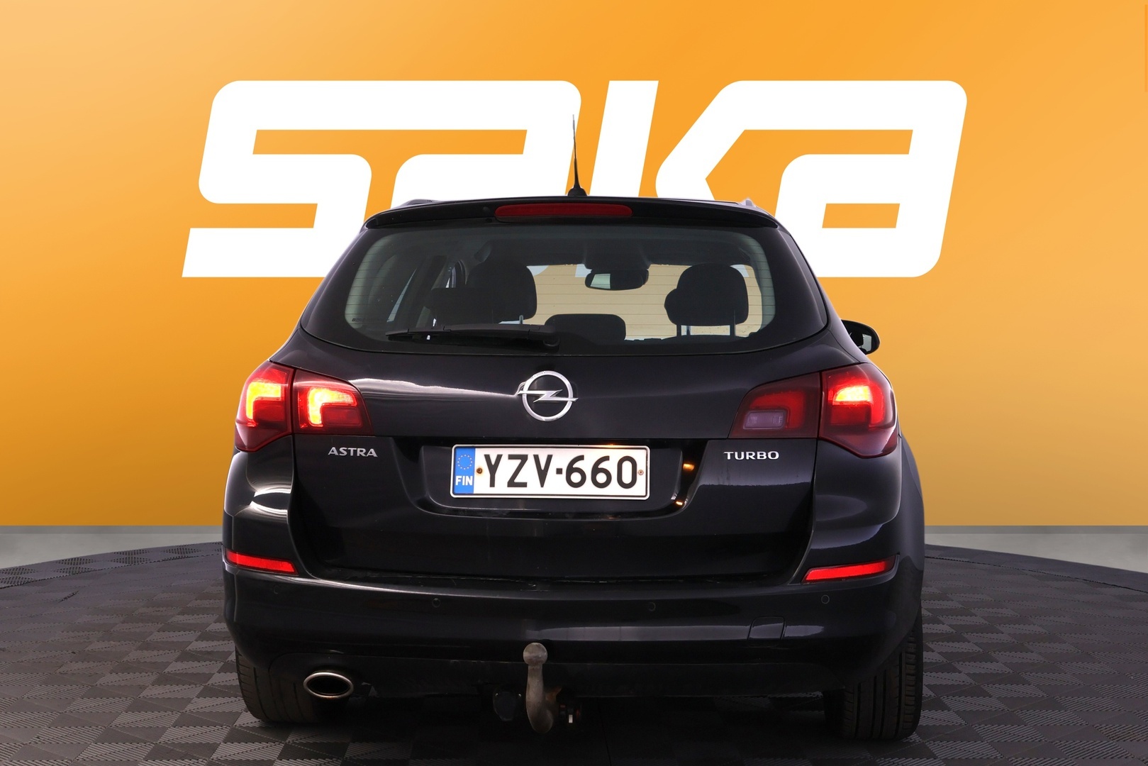 OPEL Astra 2011