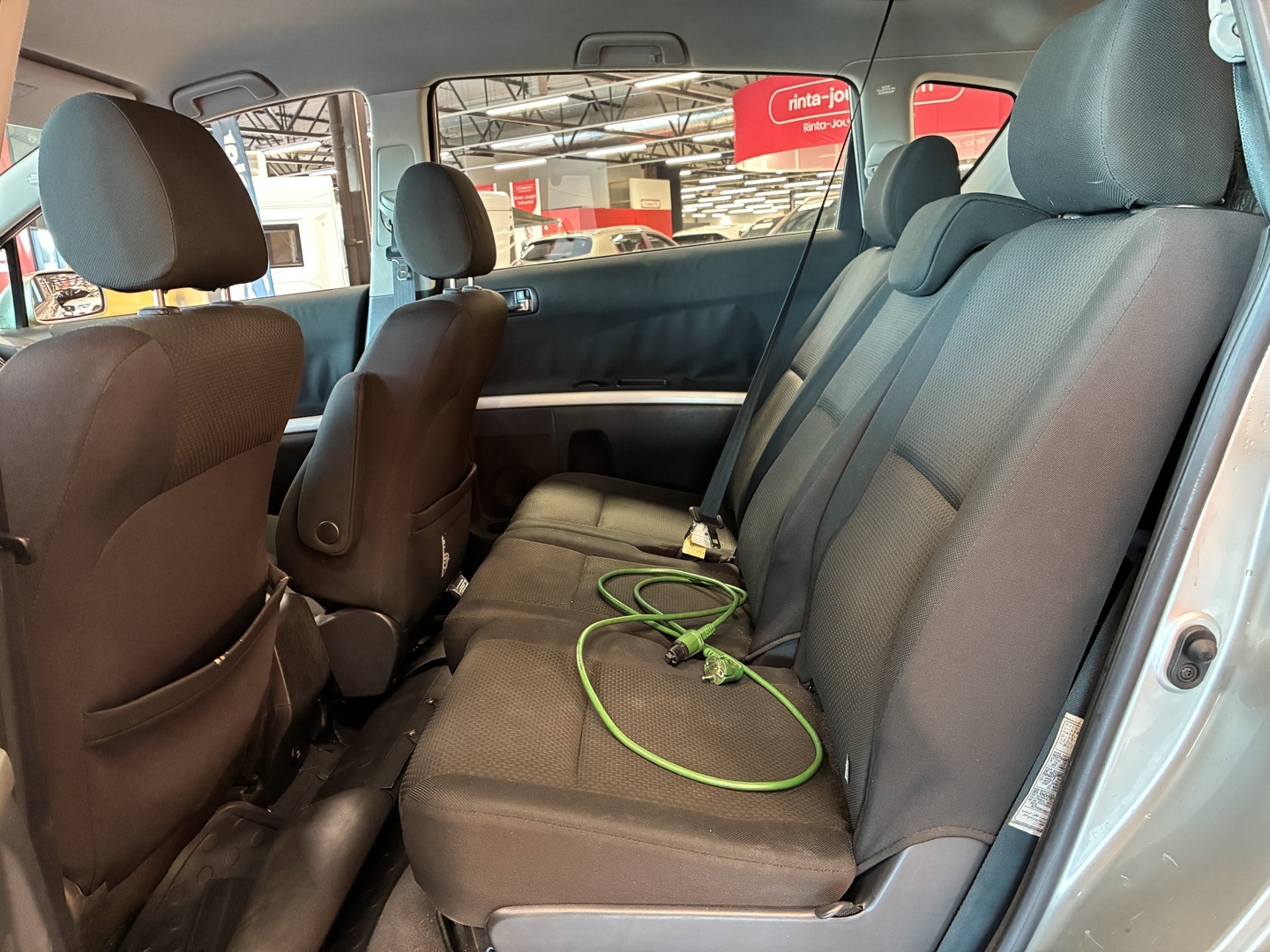 TOYOTA Corolla Verso 2005