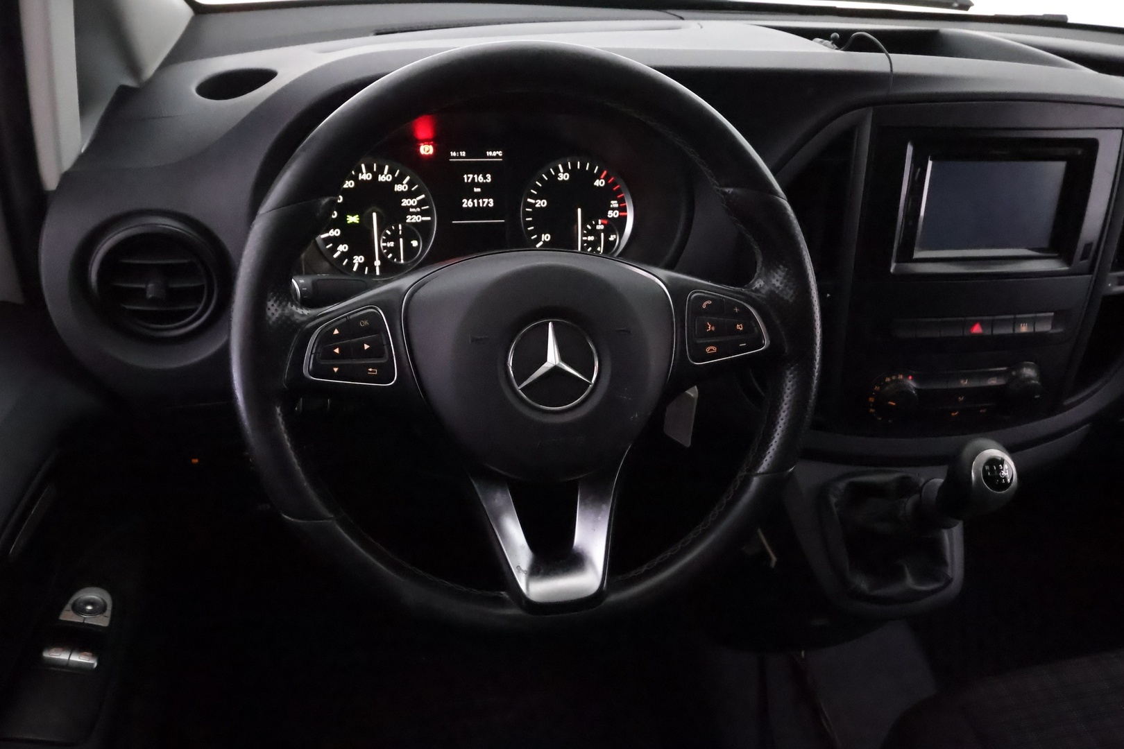 MERCEDES-BENZ Vito 2015