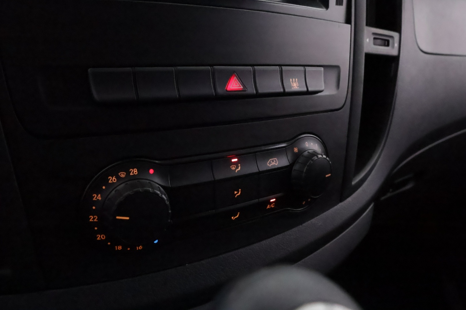 MERCEDES-BENZ Vito 2015