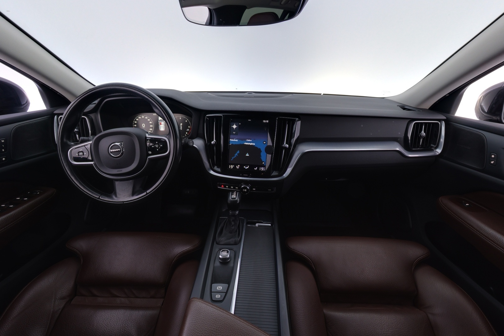 VOLVO V60 2019